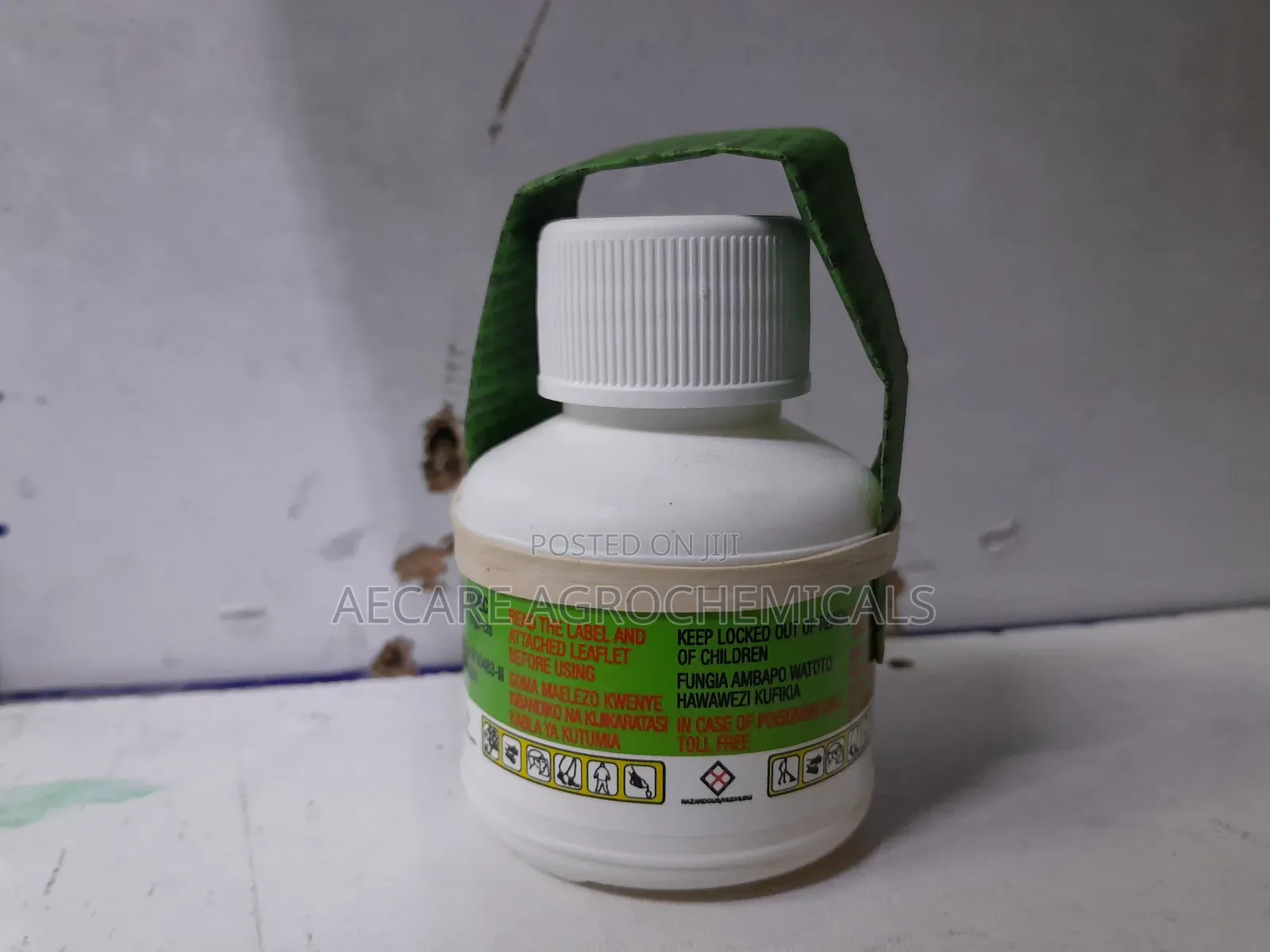 Ectomin 100ec Acaricide 20 Ml