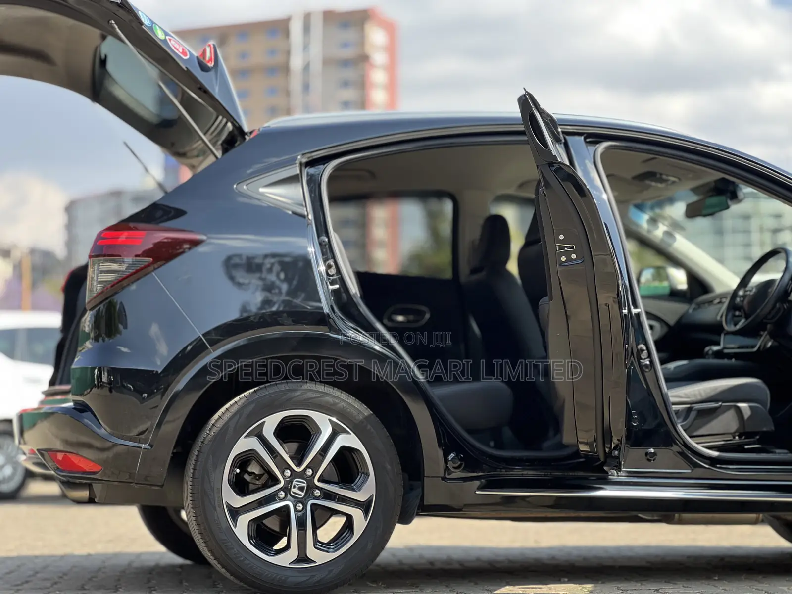 Honda Vezel 2018 Black