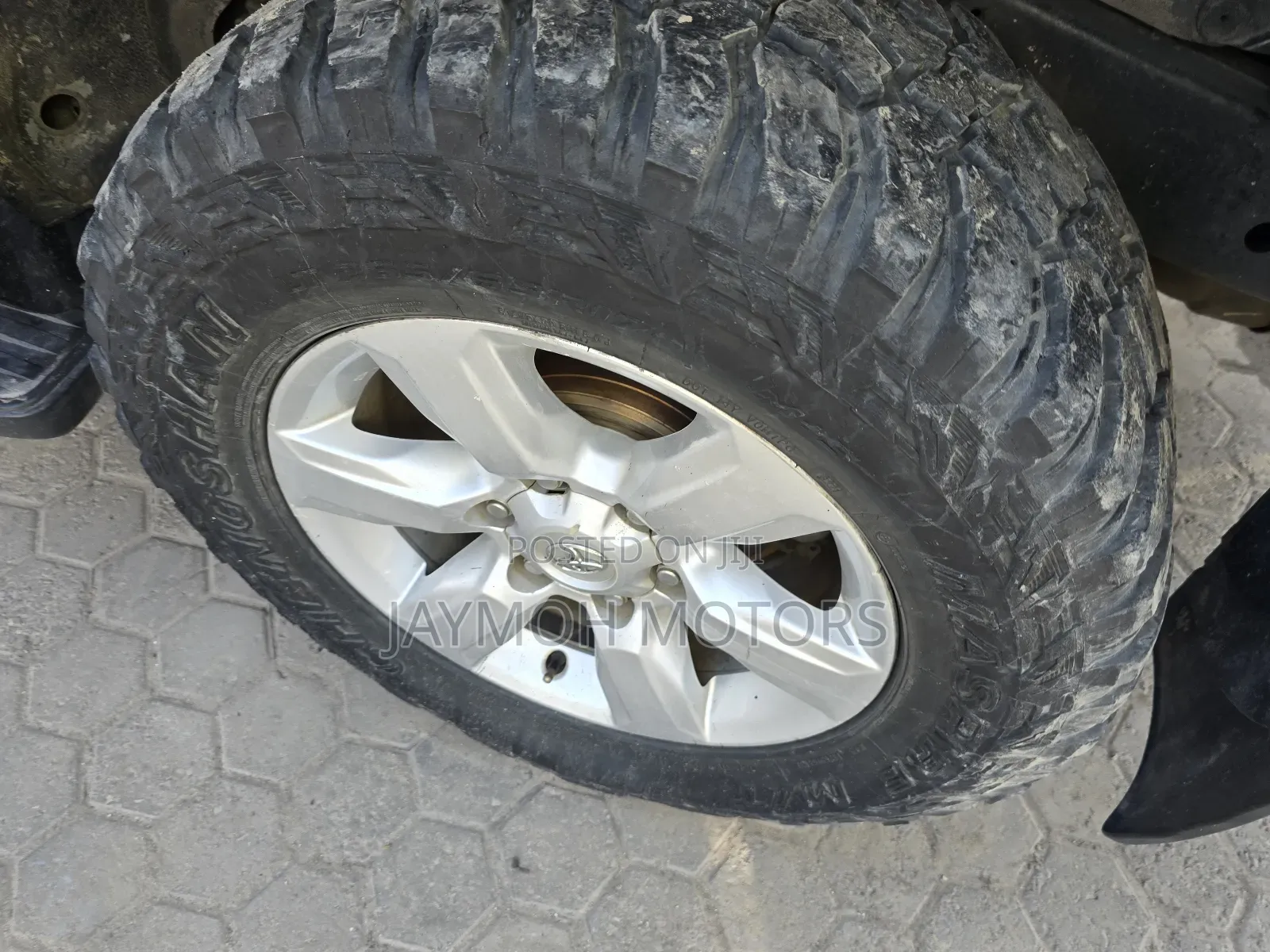Toyota Land Cruiser Prado 2014 Gray