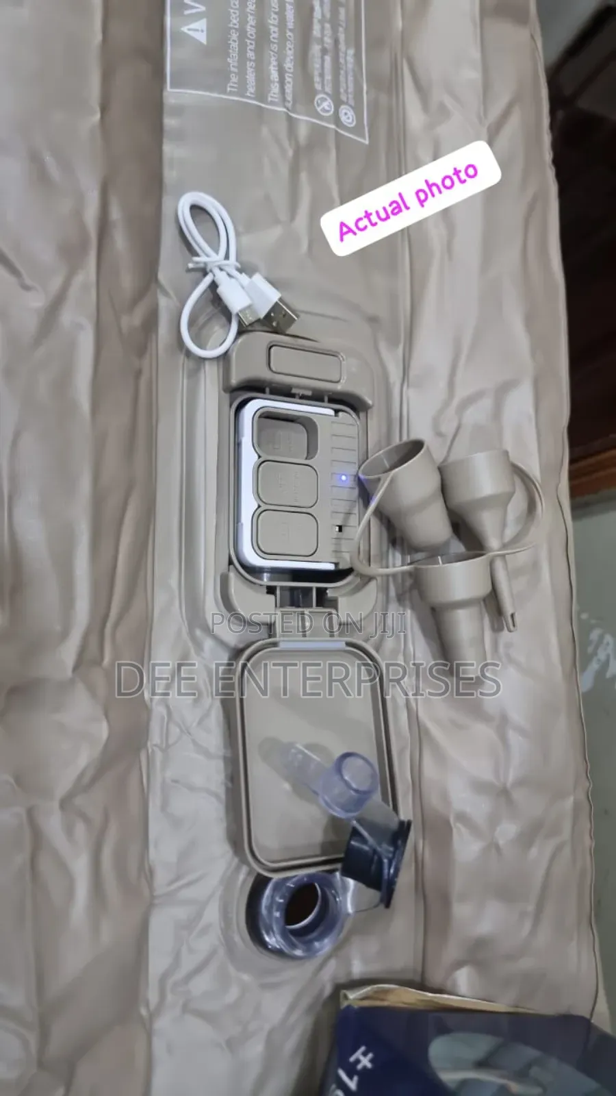 Self Inflating Bed +2 Inflatable Pillows