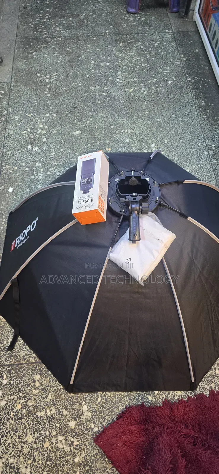 Triopo 120cm Softbox With Complete Grid for Speedlite