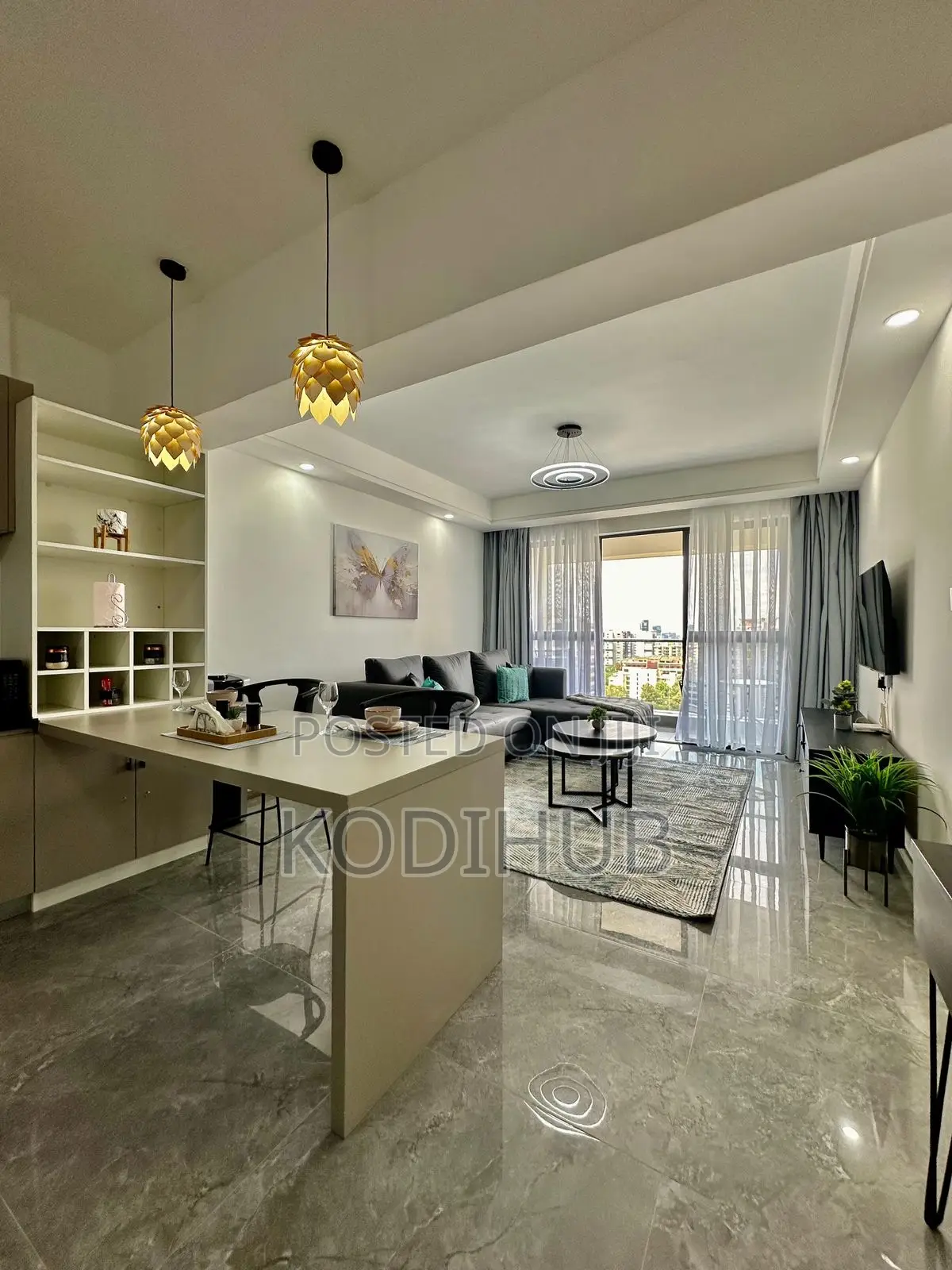 1 Bedroom Airbnb With an Sq