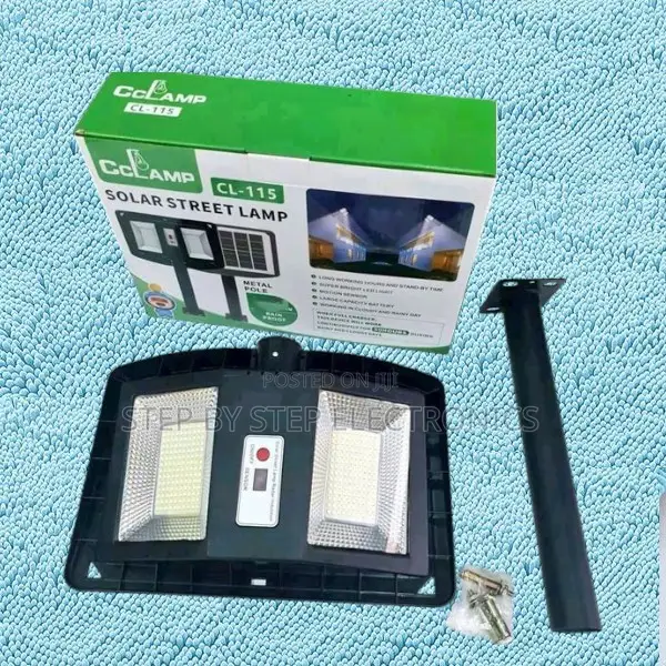 High Brightness 200w Solar Street Lamp Outdoor With Motion Sensor