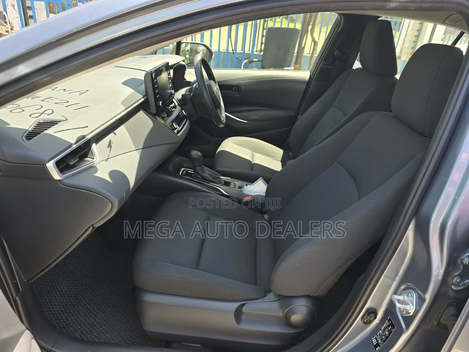 Toyota Corolla 2018 Silver