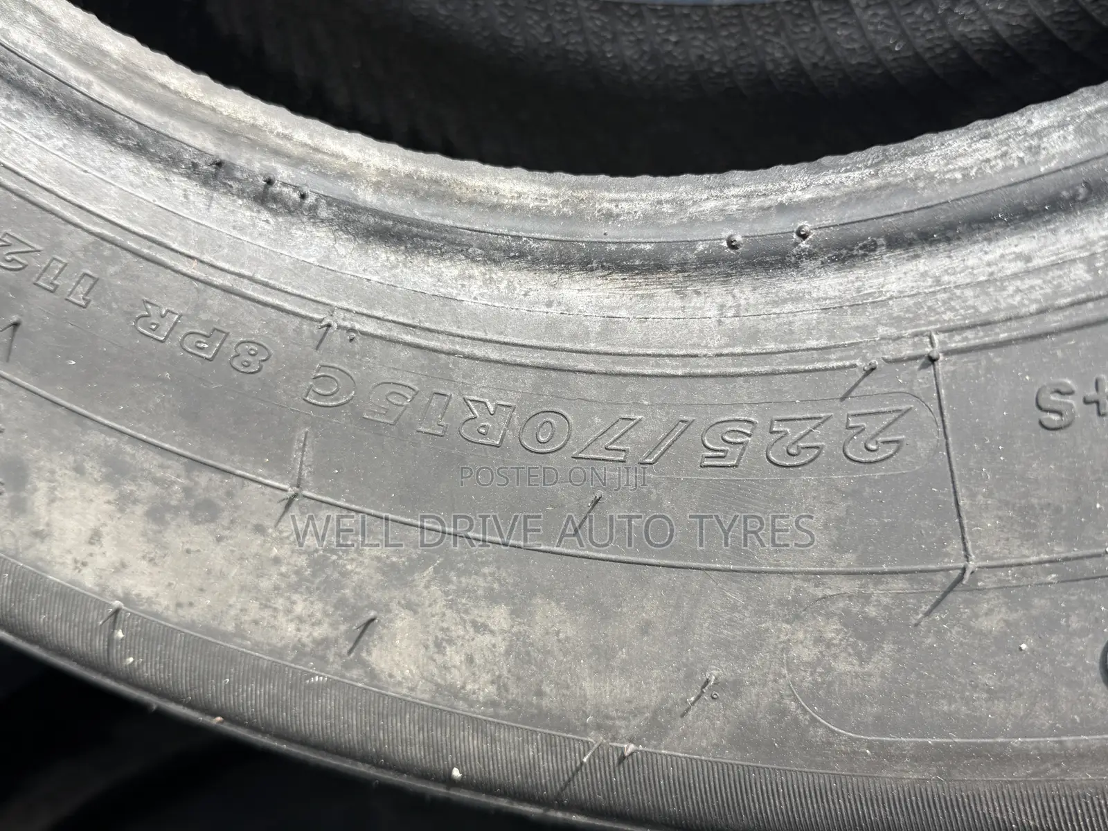 225/70r15c Maxtarak Tires