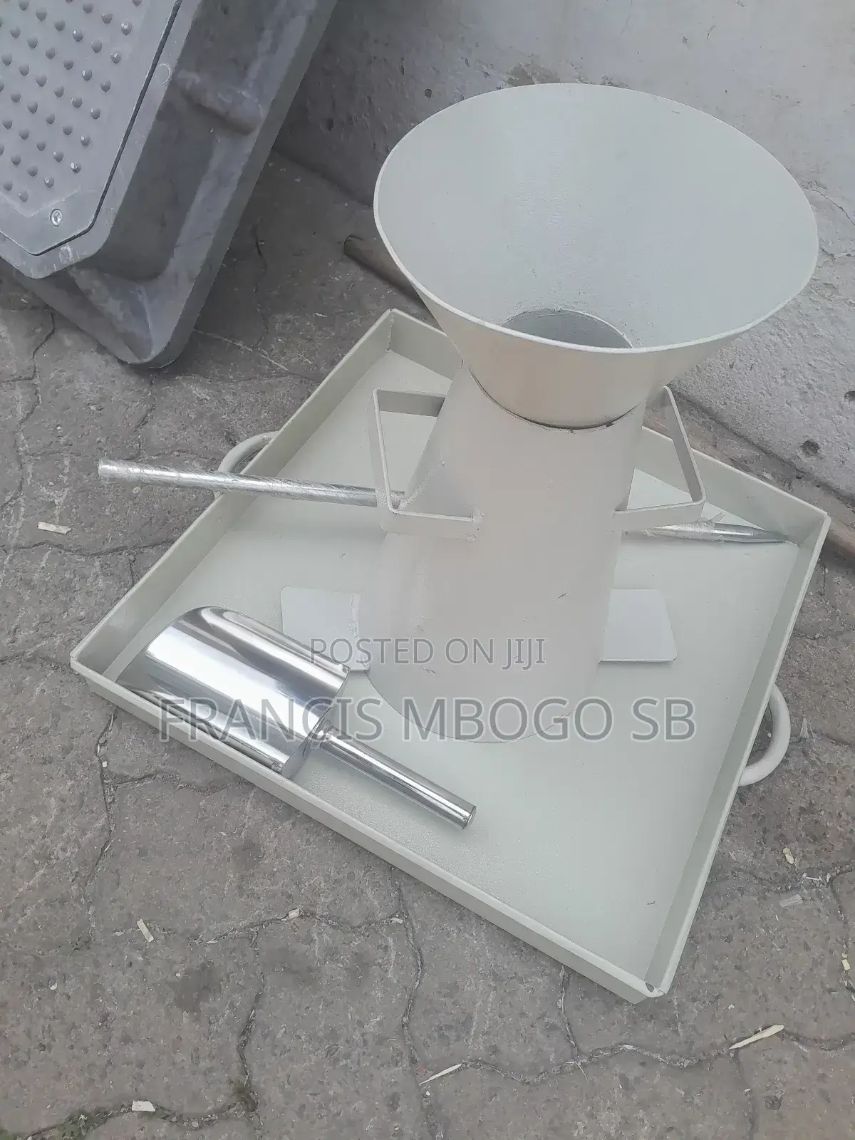 Mix Flow Cone / Slump Cone Test