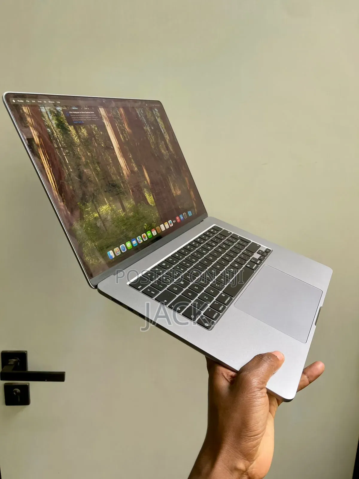Laptop Apple MacBook Air 2023 M2 8GB Apple M2 SSD 256GB