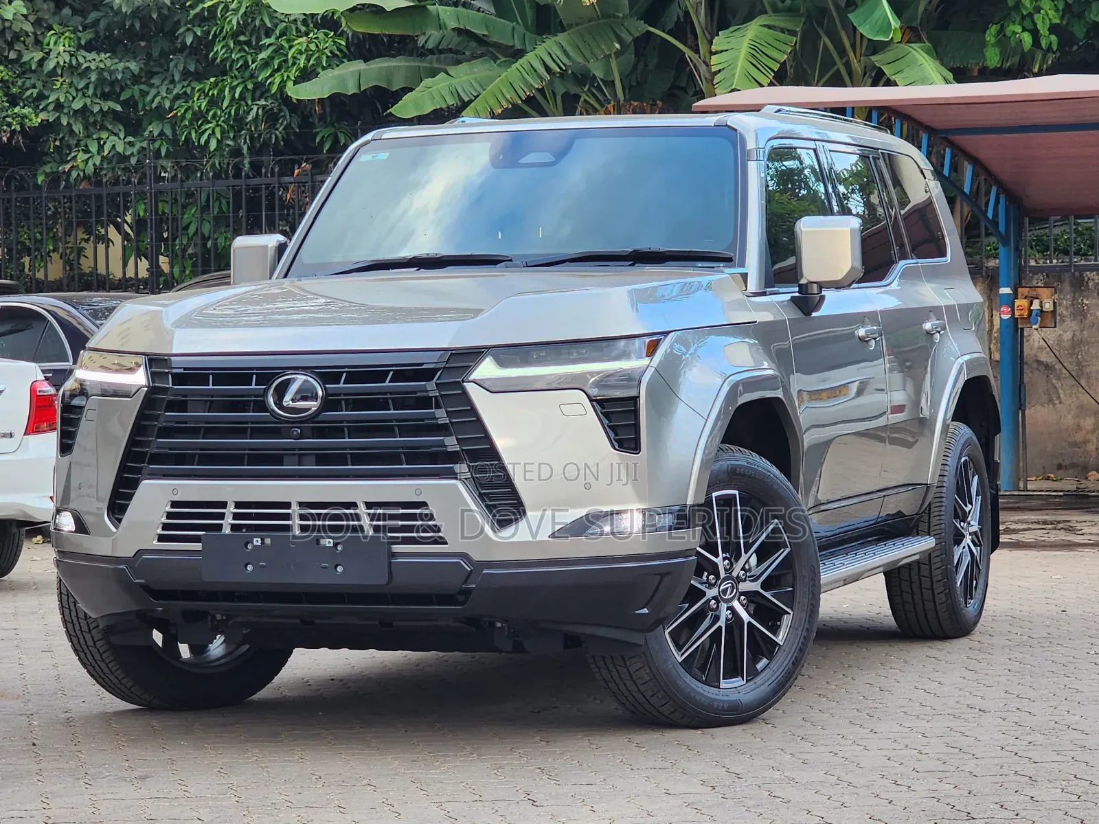 New Lexus GX 2025 Gray
