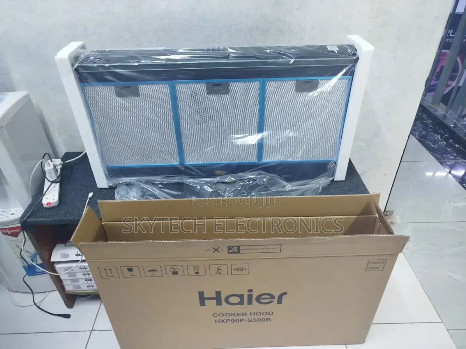 Haier 90cm Under Cabinet Kitchen Hood