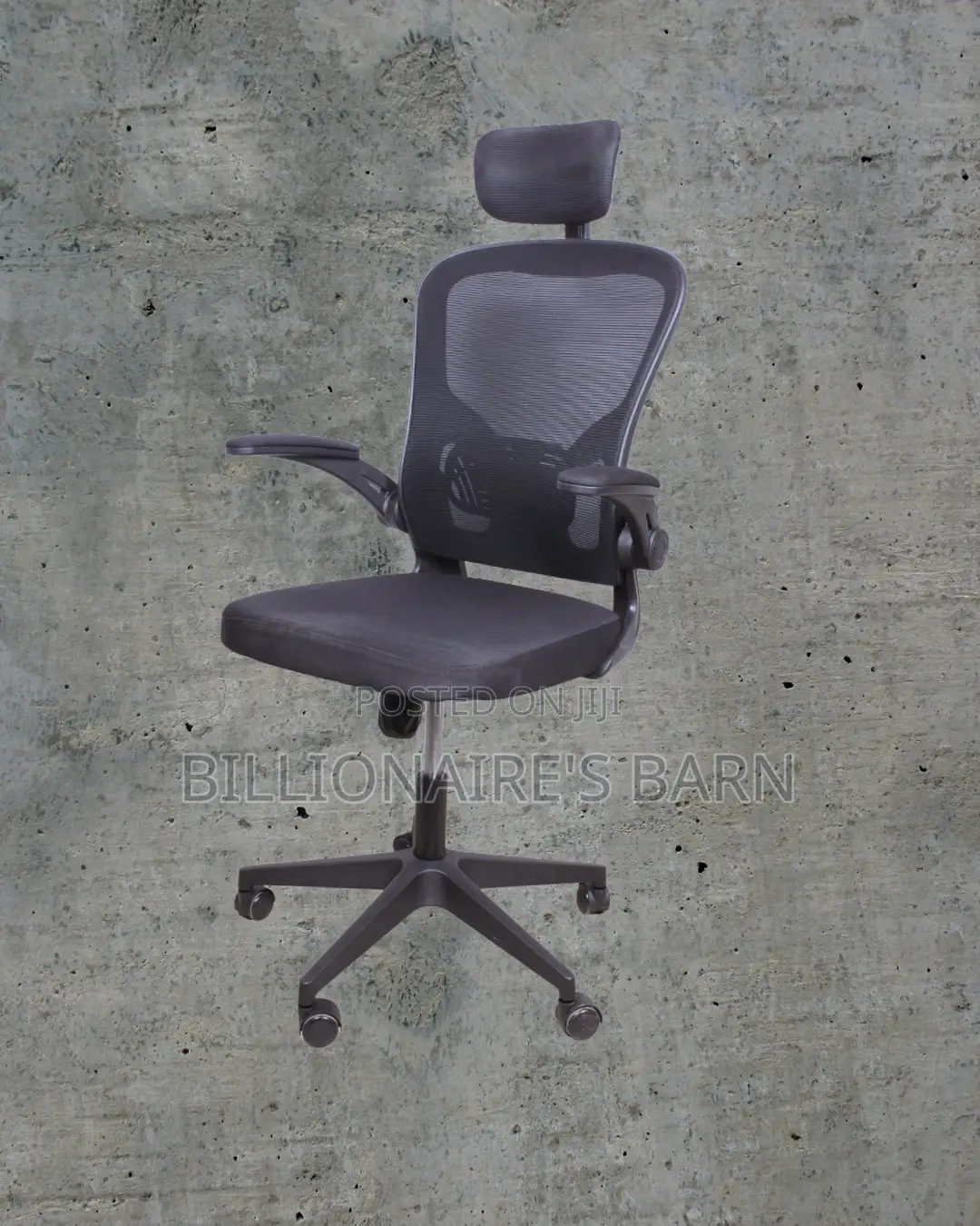 Comfy Grey Ergonomic Office Chair — Breathable in Hot Weather