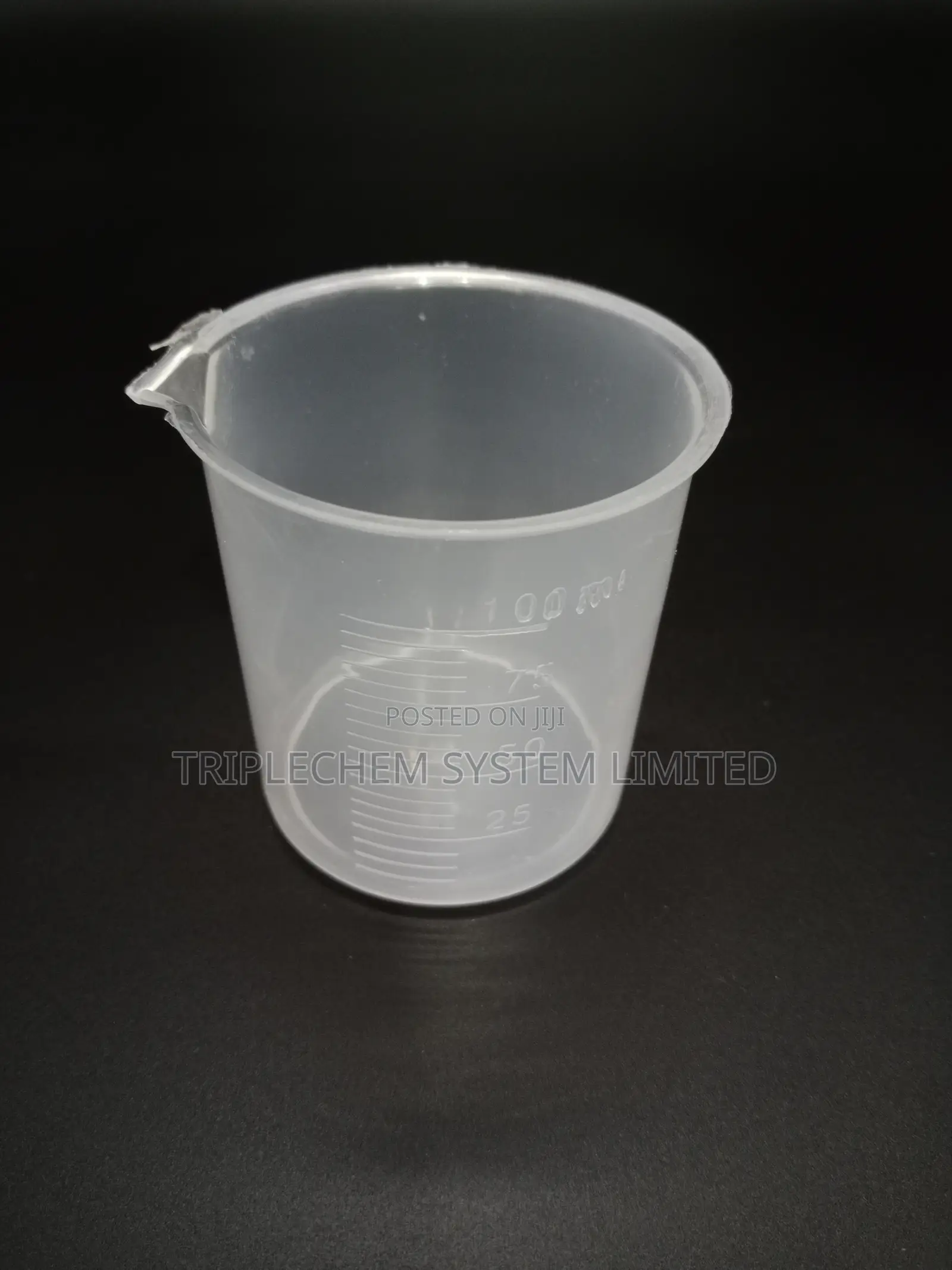 100 Ml Plastic Beaker
