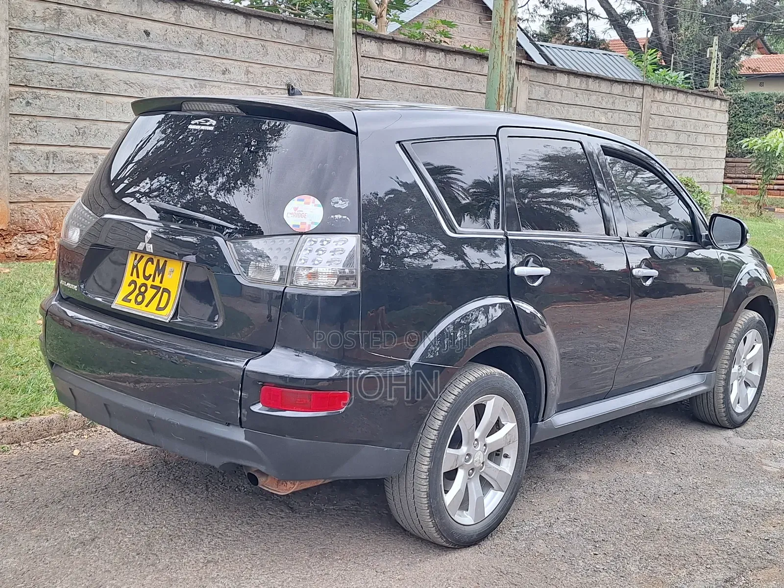 Mitsubishi Outlander SE 2010 Black