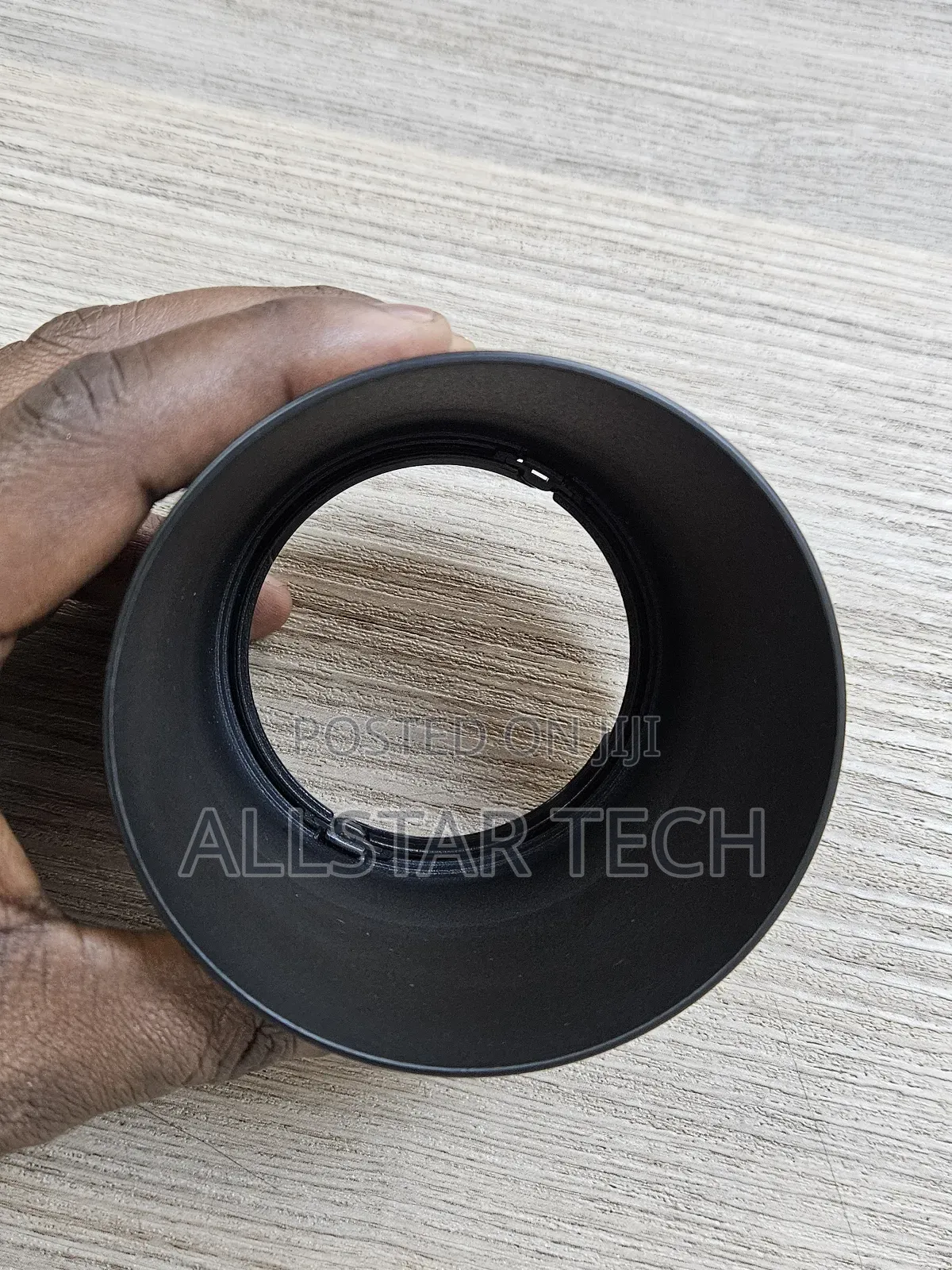 Canon Et-63 Lens Hood for Ef-S 55-250mm F/4-5.6 Is STM Lens