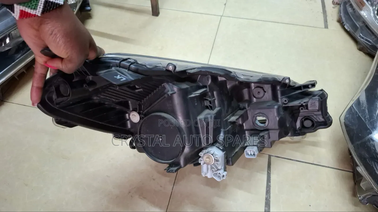 Vitz 2017 LHS Headlight Xenon (Part No. 303)
