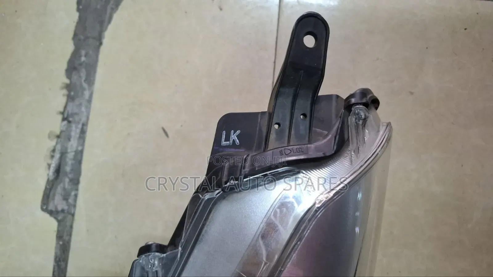 Vitz 2017 LHS Headlight Xenon (Part No. 303)