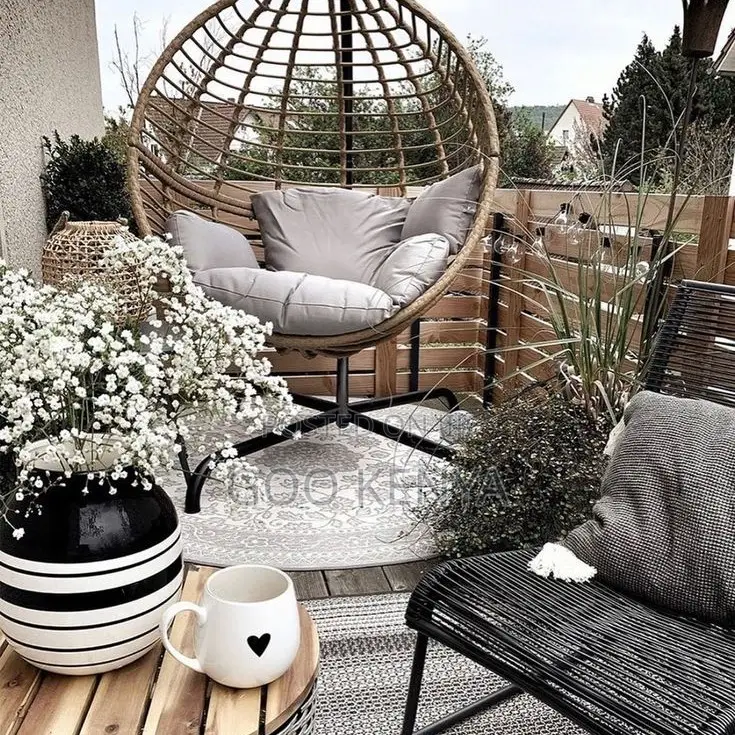 Outdoor Chair; Cozy Rattan Hanging Hammock Chair With Fabric Cushions