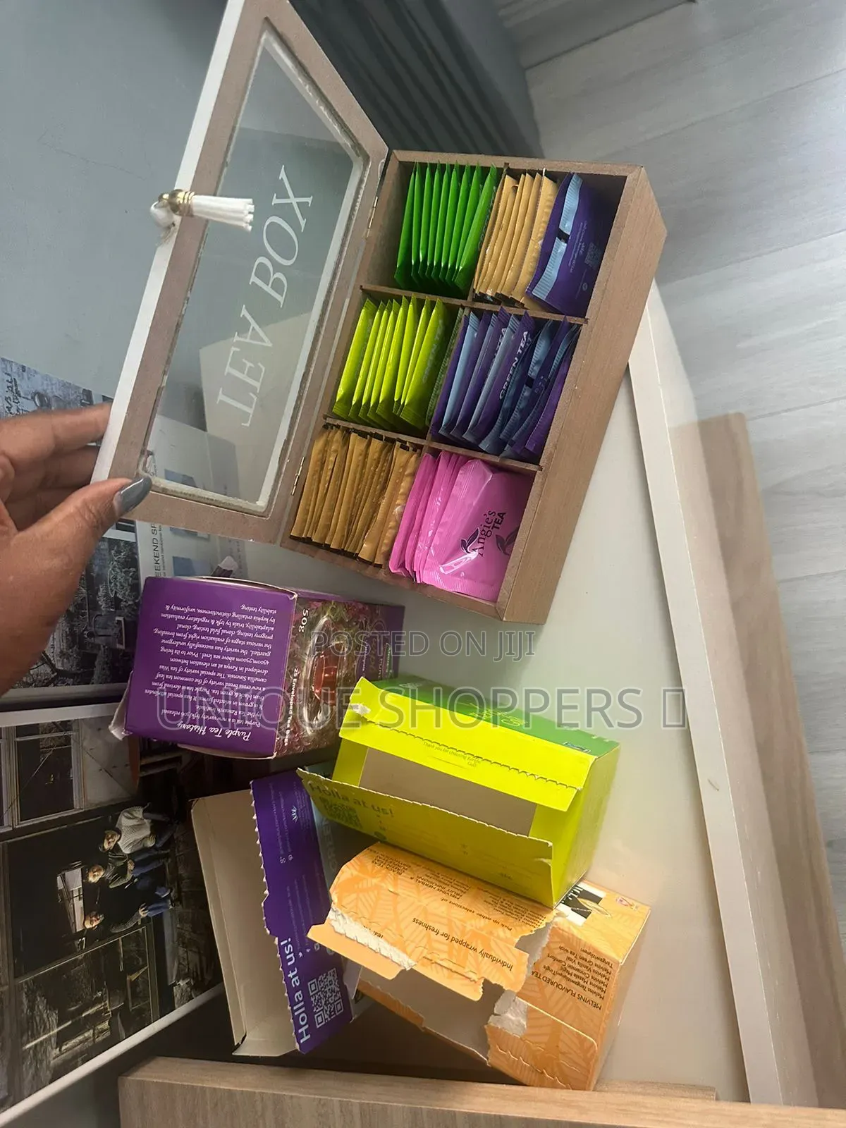 High Quality Patitioned Wooden Tea Bags Holder