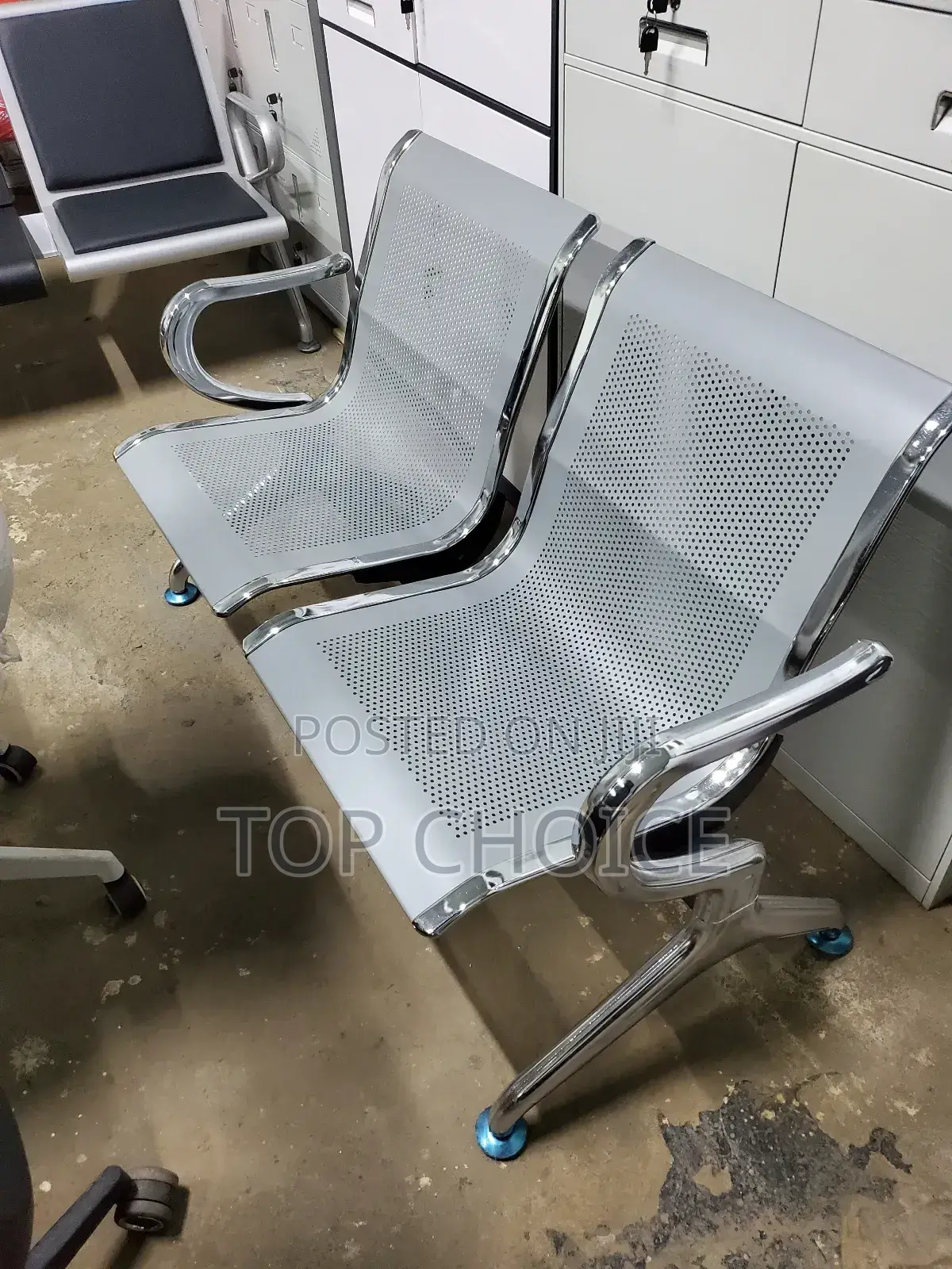 Unpadded Waiting Chair