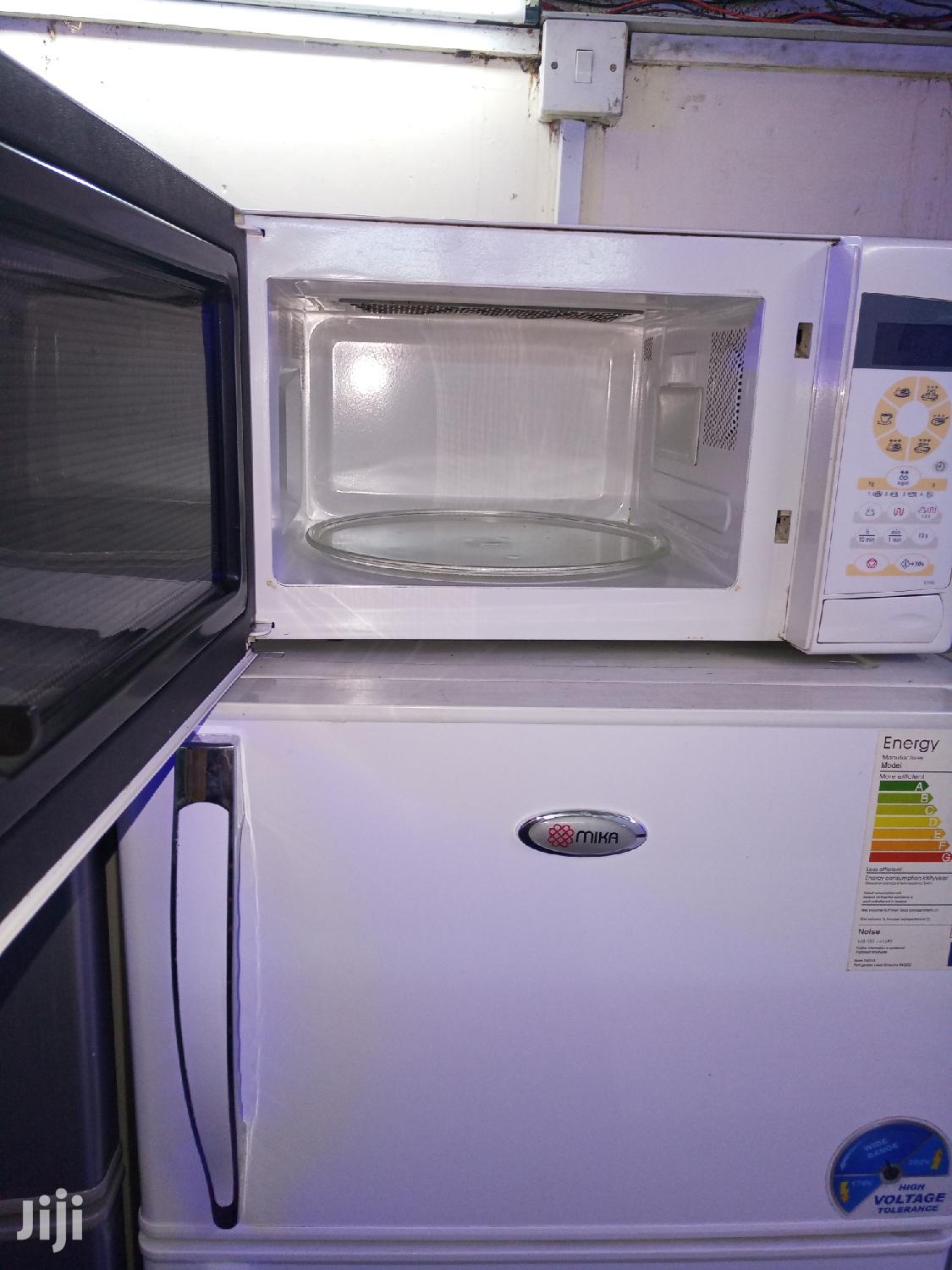 Microwave Oven