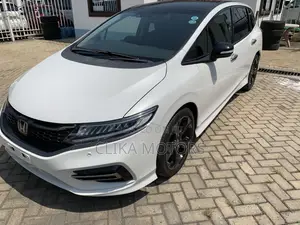 Honda Jade 1.5 Hybrid 2018 White