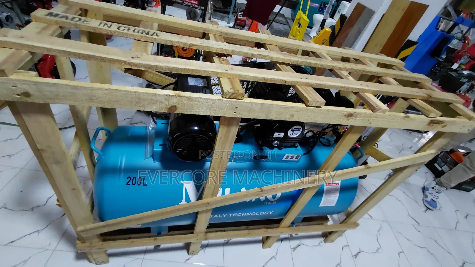 Milano Italia 200l Single Phase Air Compressor Machine.