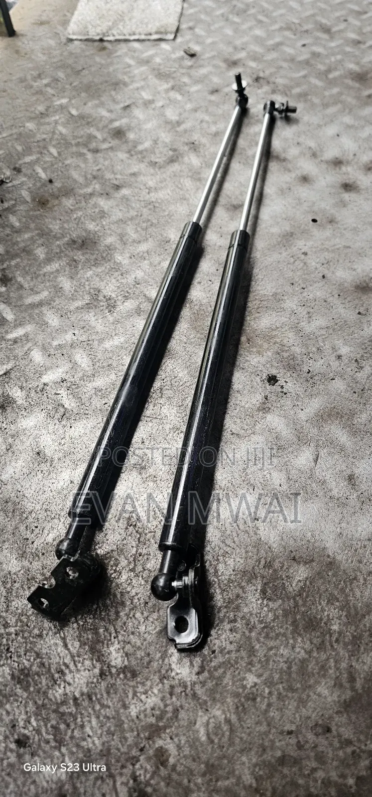 Tail Gate Probox Old and New Model