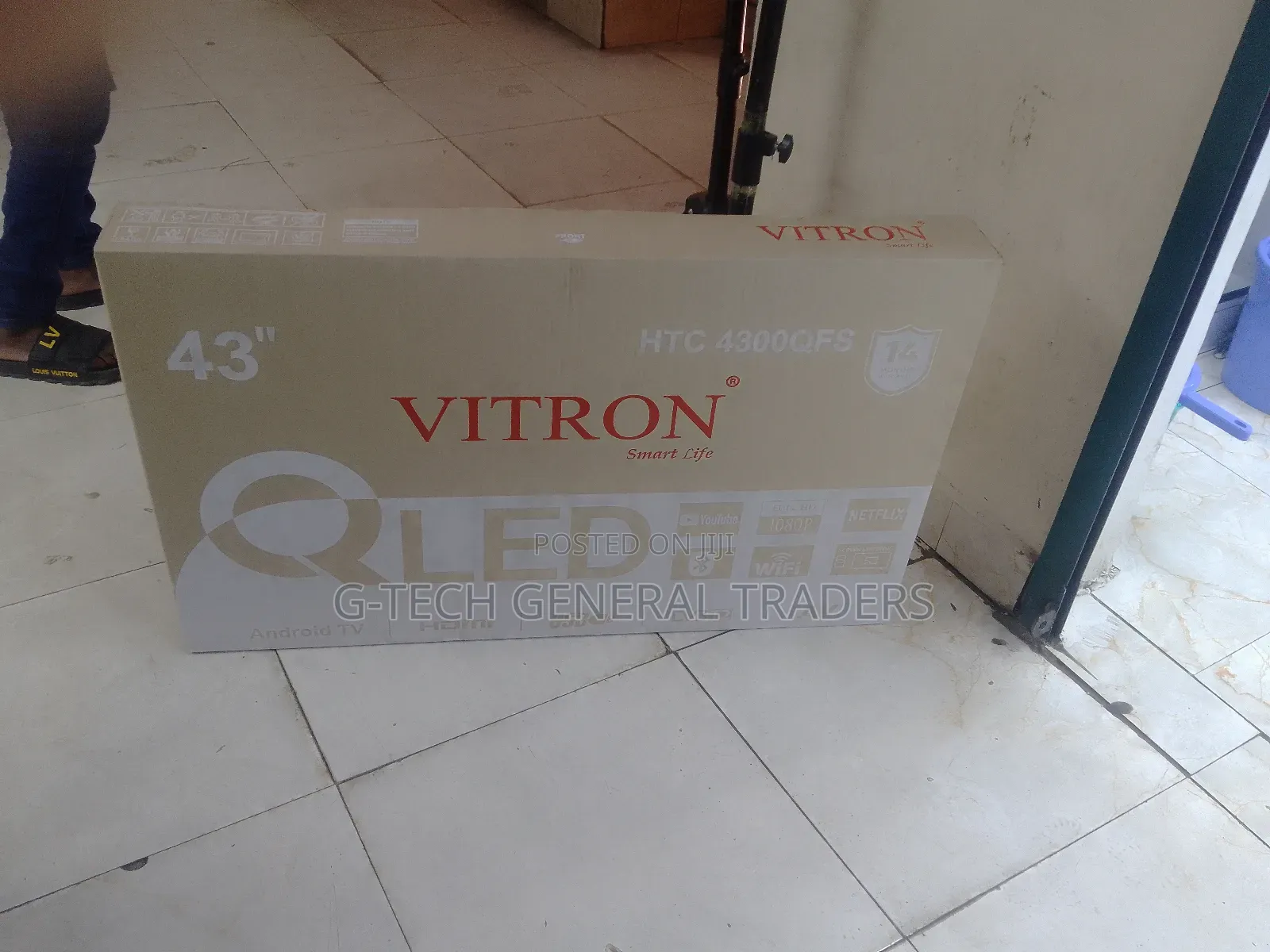 Vitron Htc4300qfs Qled Frameless Smart Tv, Youtube, Netflix