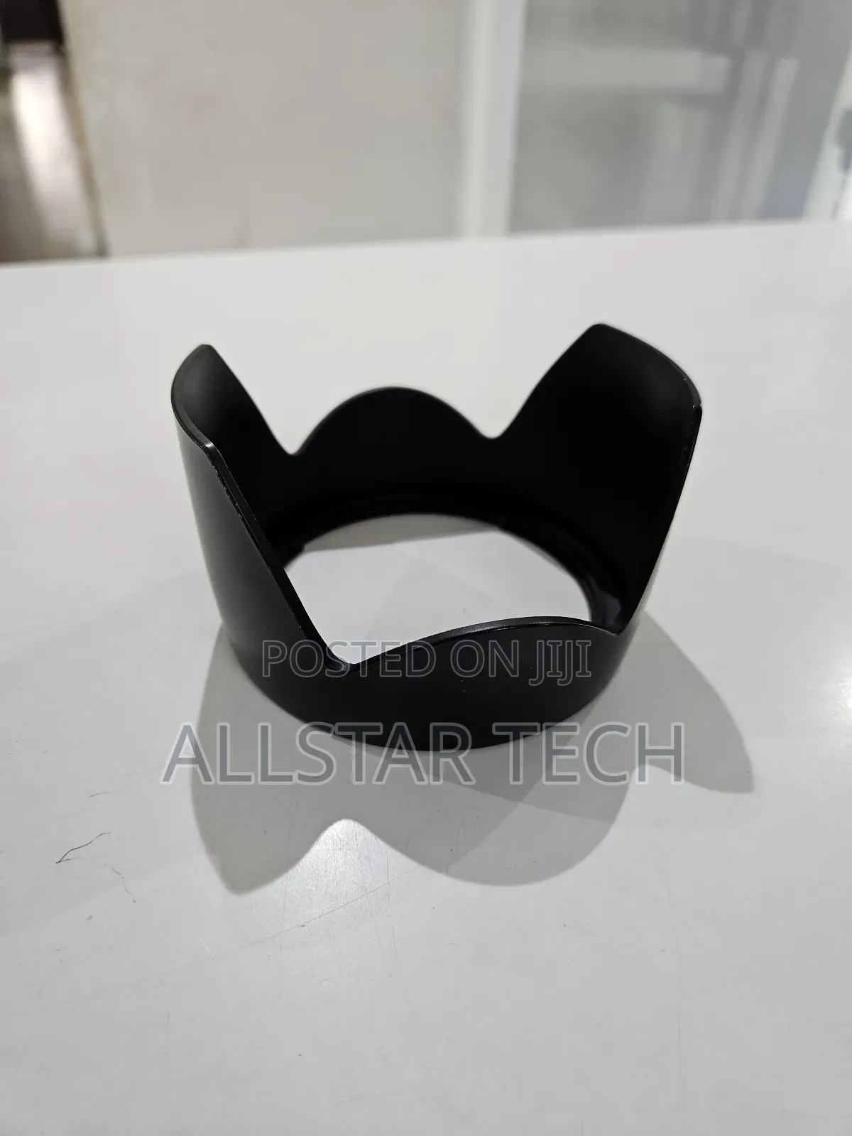 Vello Ew-83j Dedicated Lens Hood