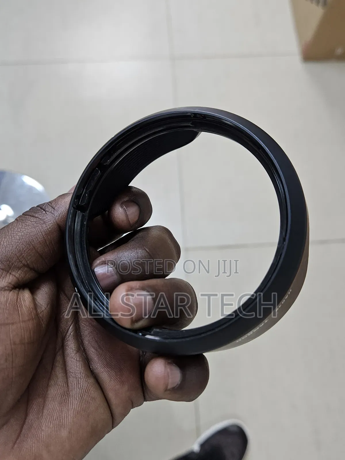 Lens Hood for Tamron 28-75mm F2.8 Di Iii RXD Lens (Model: A036)
