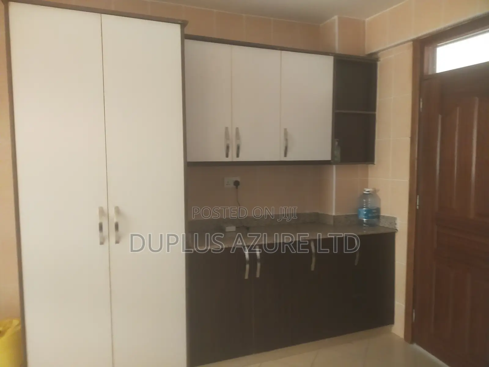3bdrm Apartment in Hotel 67 Area for sale