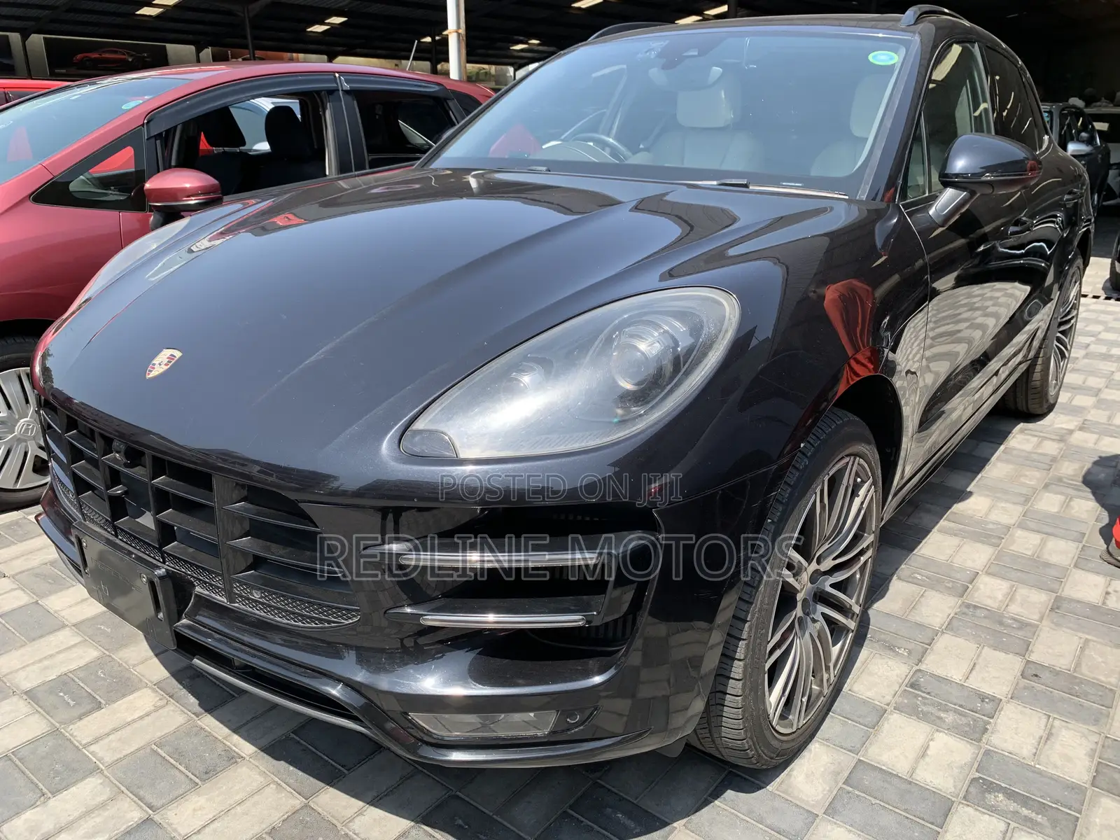 Porsche Macan Turbo 2016 Black