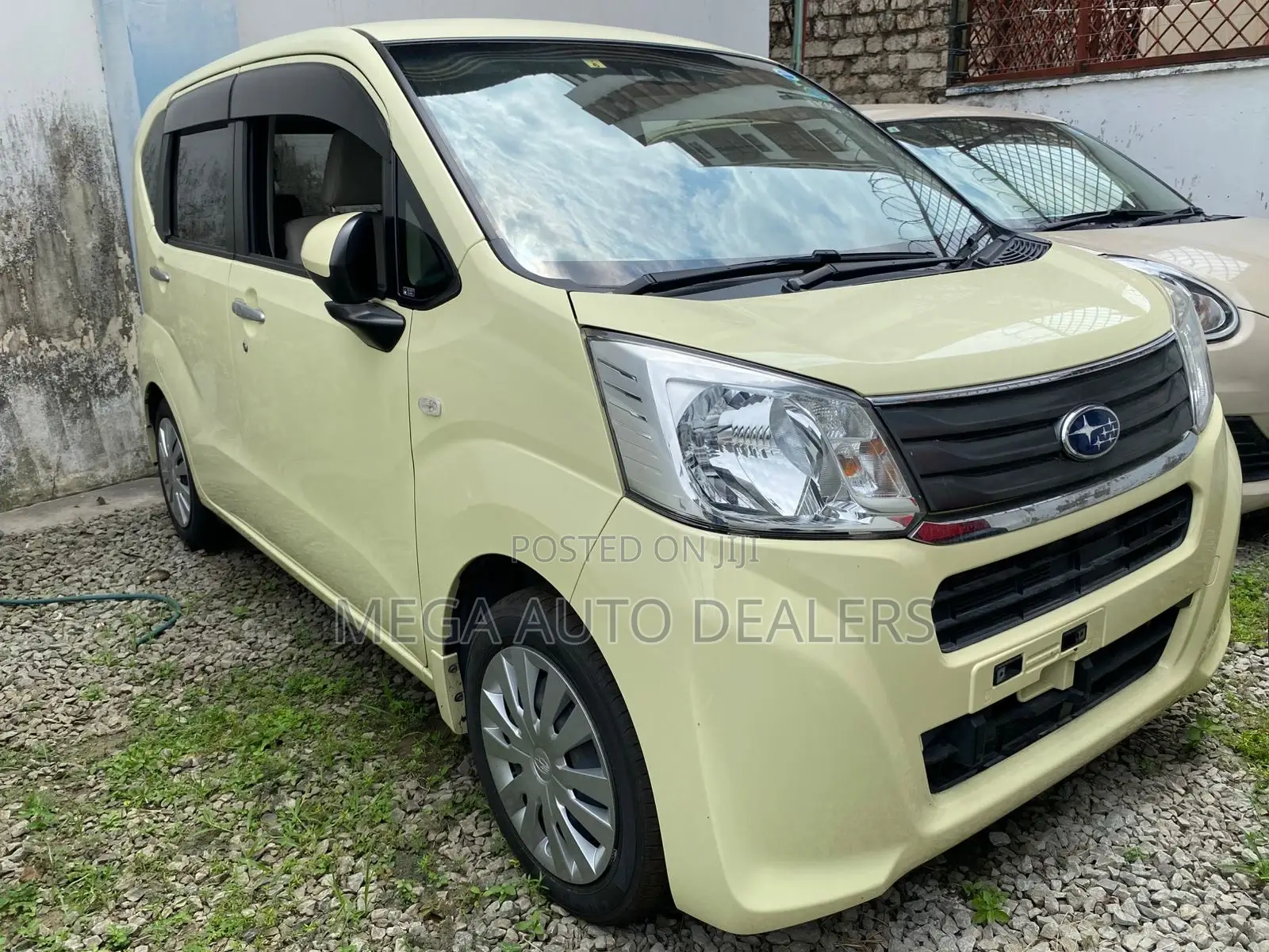 Subaru Stella 2018 Yellow