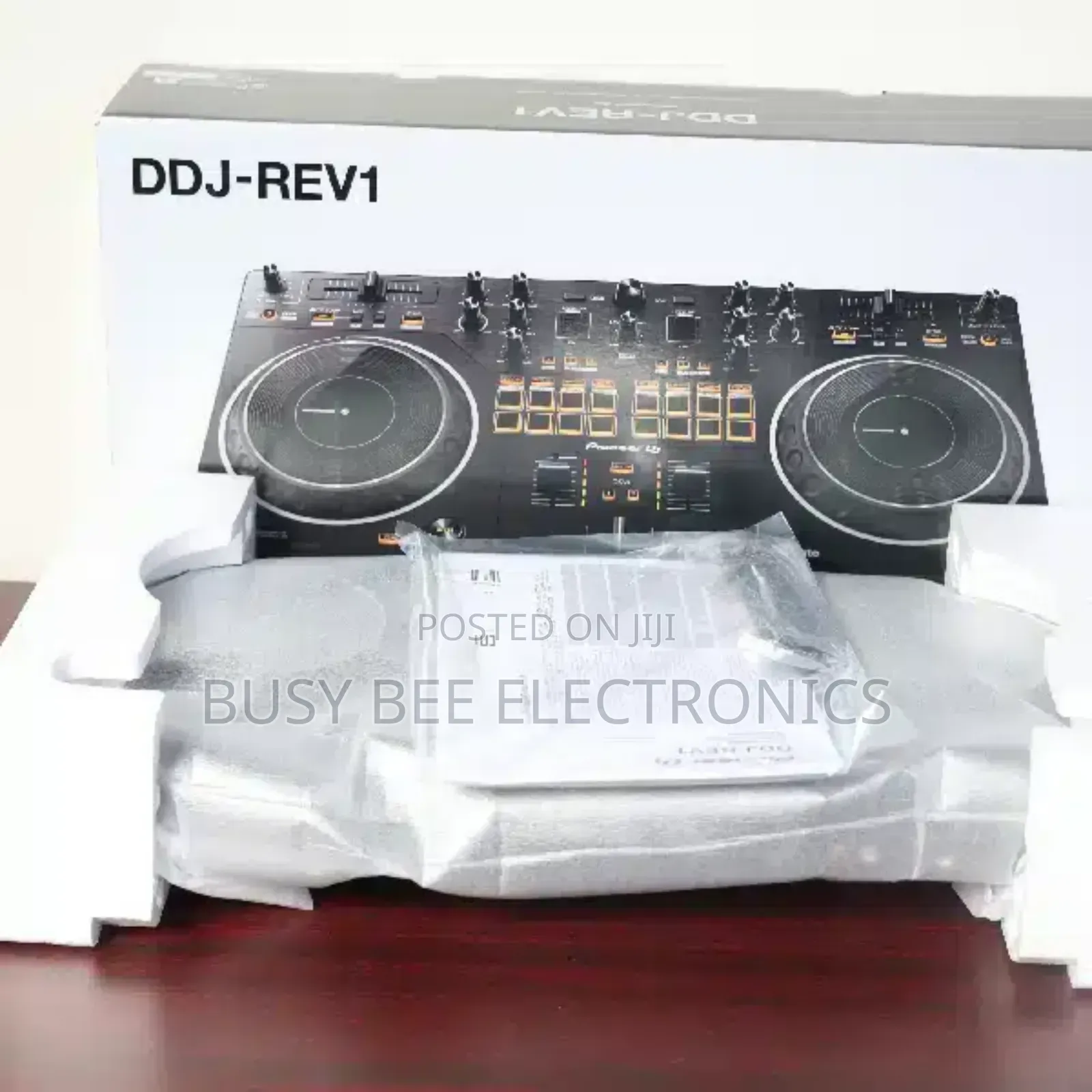 Pioneer Dj DDJ-Rev1 Serato Dj Controller (Black