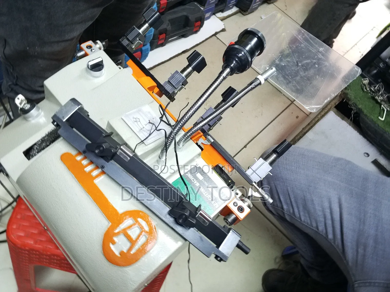 Professional Key Cutter/Key Cutter