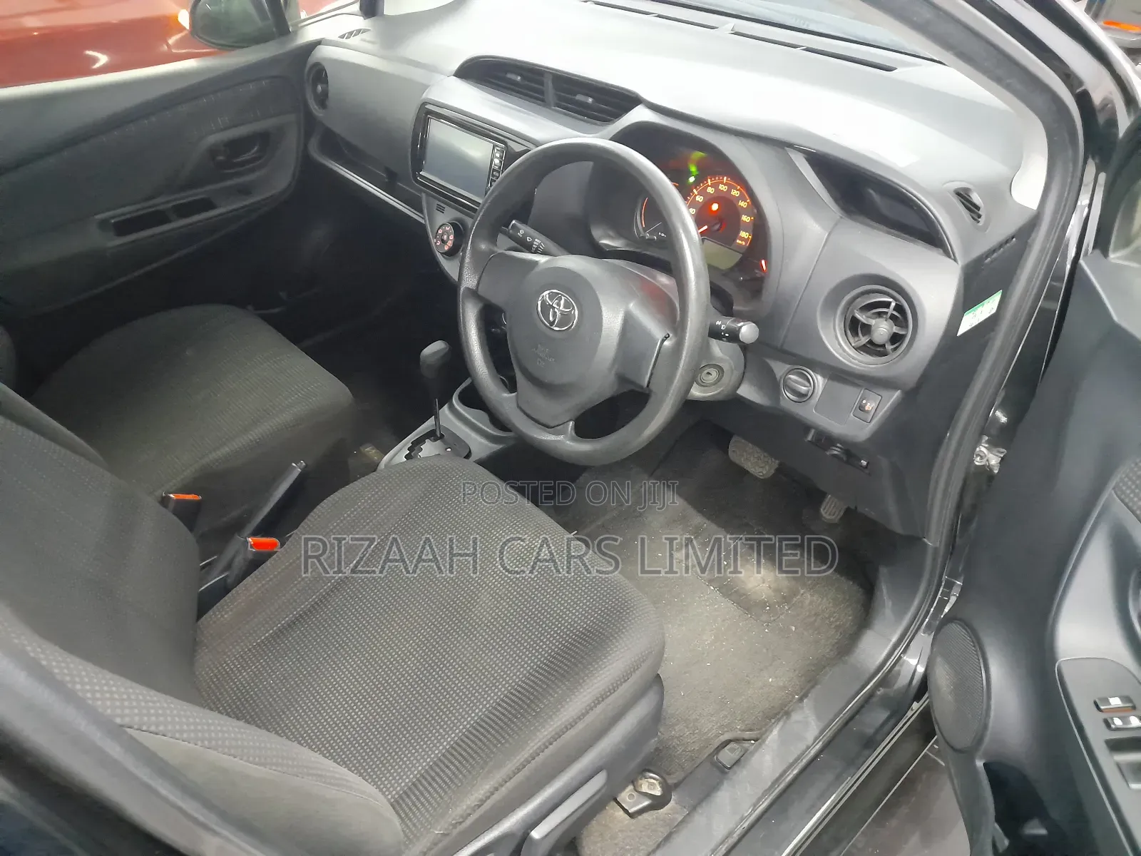 Toyota Vitz 2018 Blue