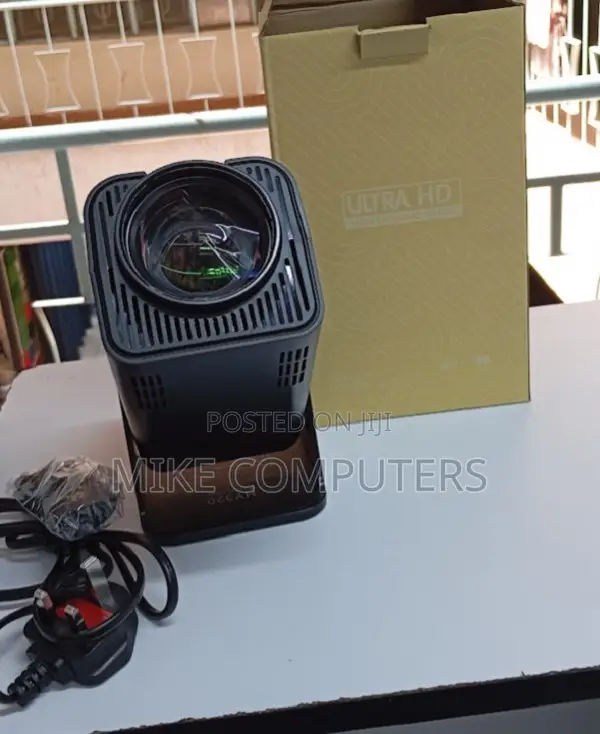 Hy320 Mini Smart Android Projector