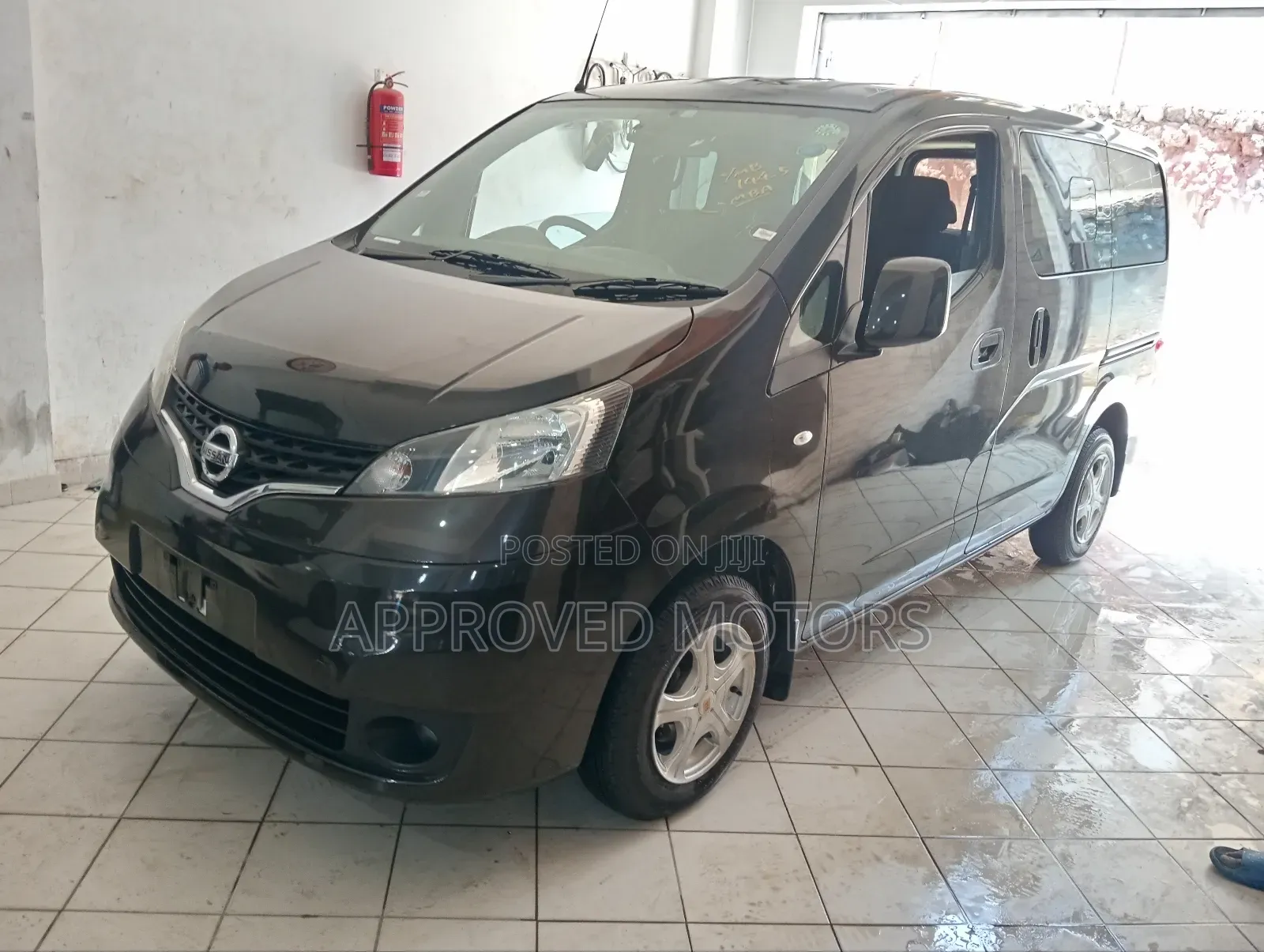 Nissan Caravan 2019 Black