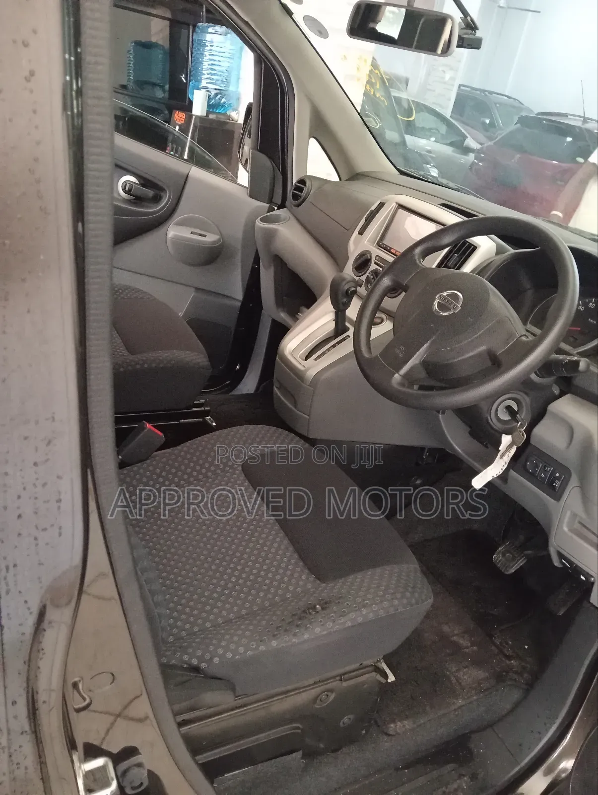Nissan Caravan 2019 Black
