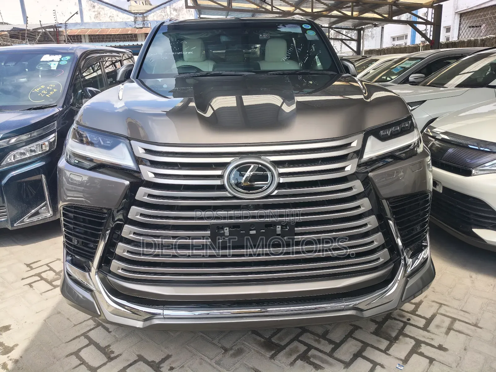 Lexus LX LX 600 2022 Gray