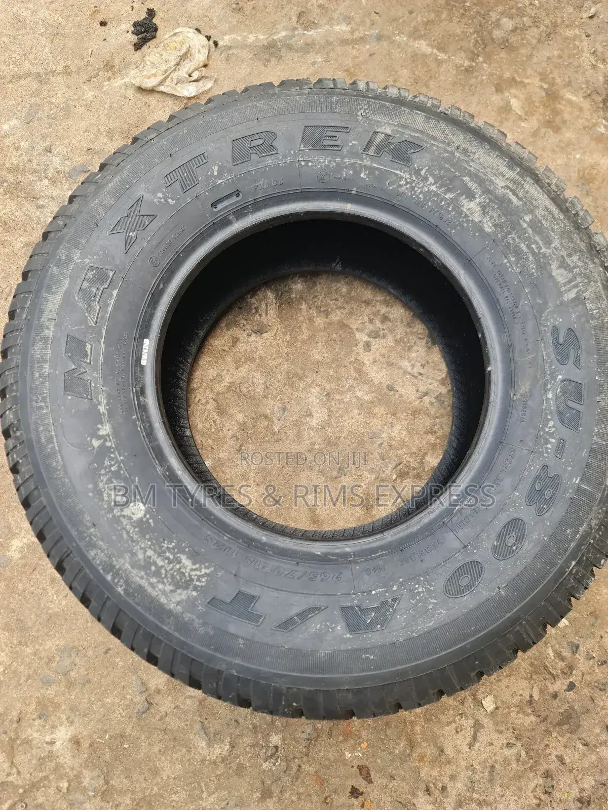 265 /70 R15 Maxtrek