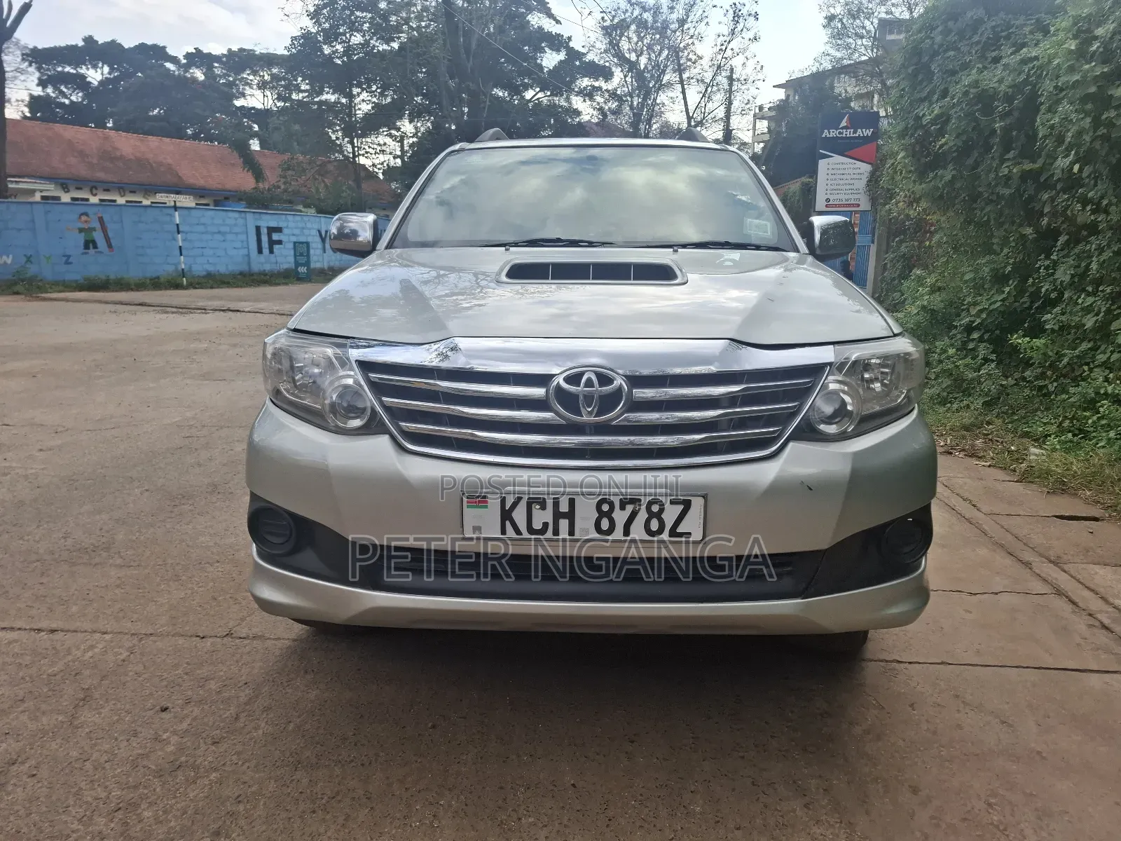 Toyota Fortuner 3.0 D AWD 2010 Silver