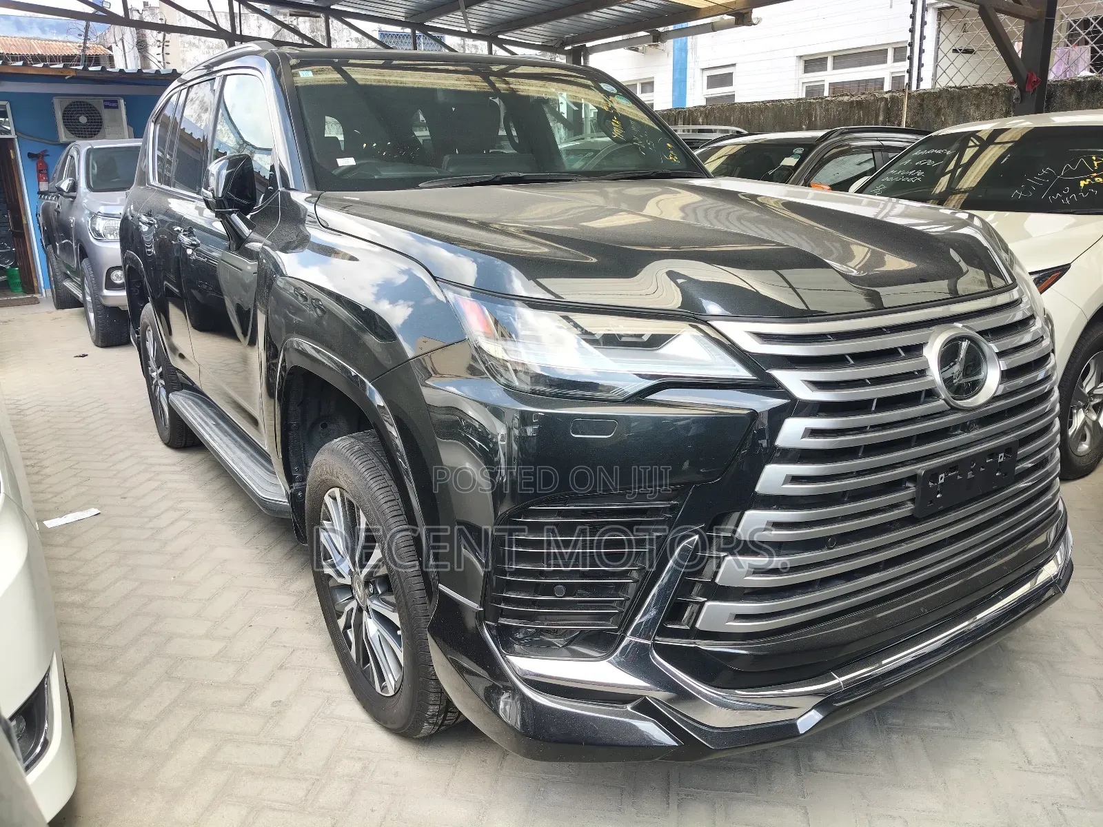 Lexus LX LX 600 2022 Black