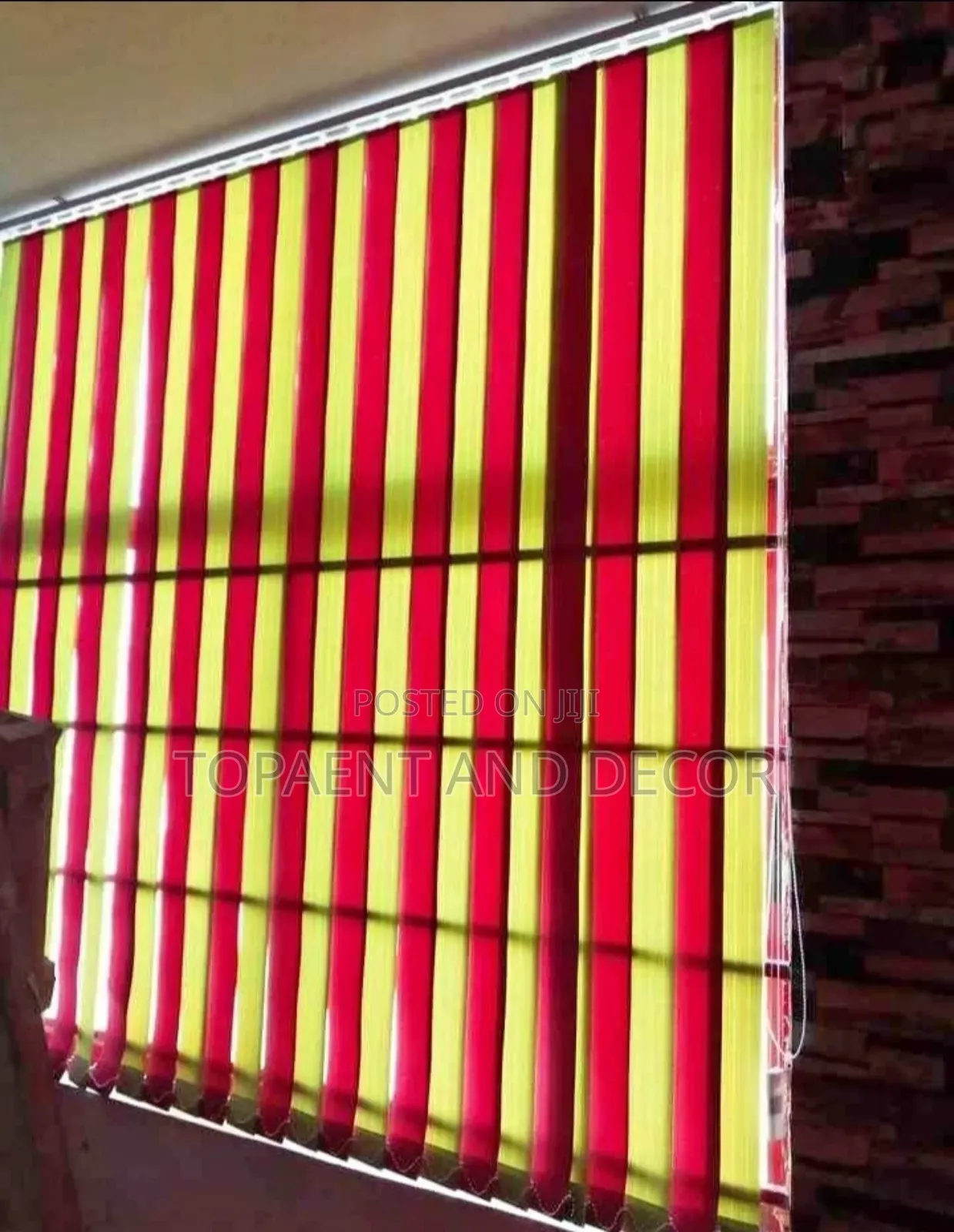 Colourful Beautiful Fabric Vertical Blinds That Adds a Soft Touch