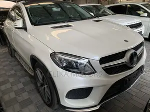 Mercedes-Benz GLE-Class GLE 350d 4MATIC 2018 Pearl