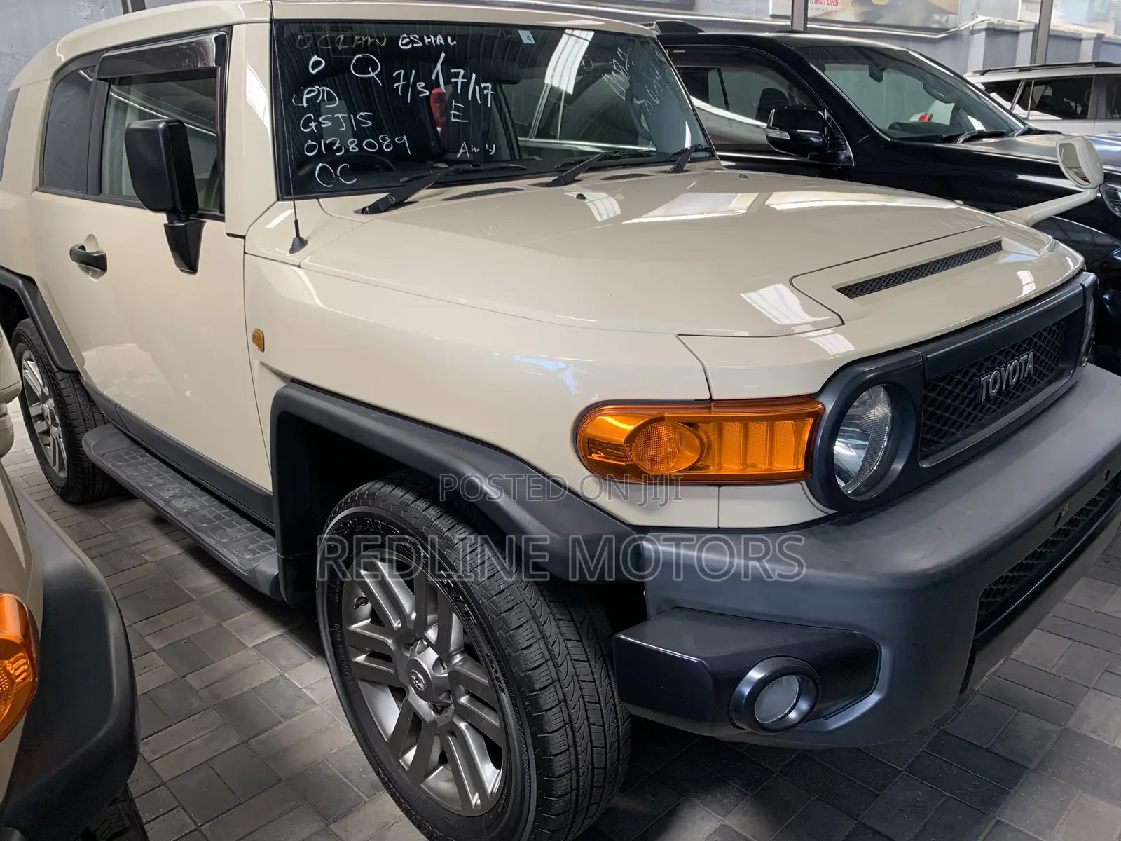 Toyota FJ Cruiser 2018 Beige