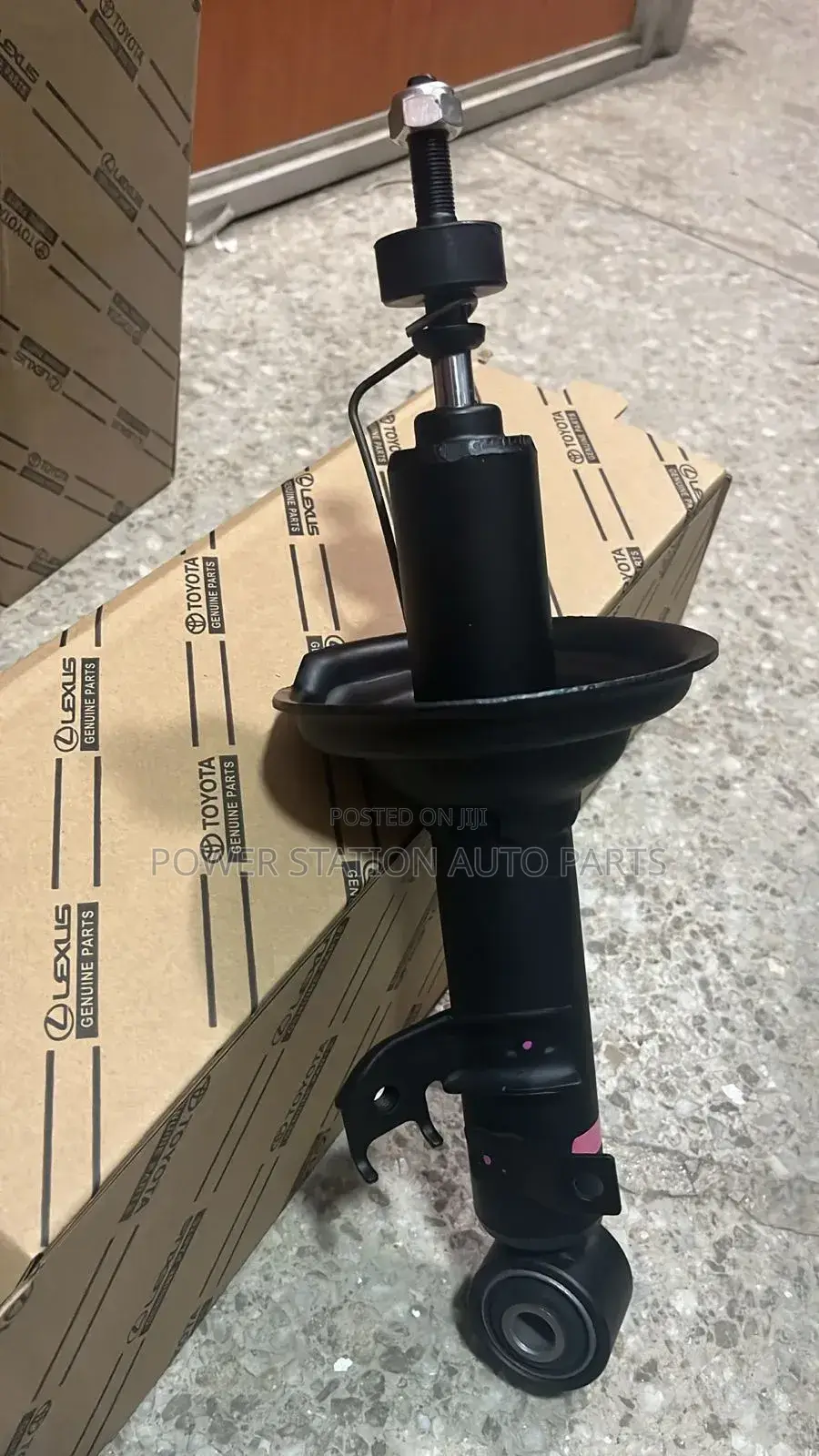 Shock Absorbers Toyota Hilux Front