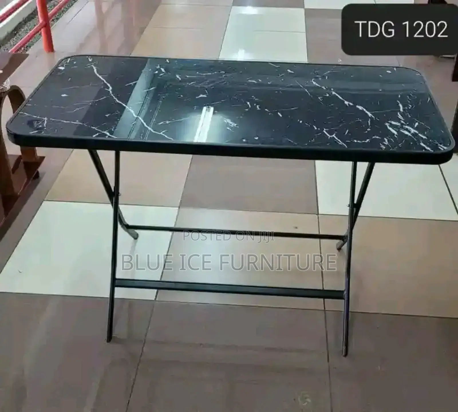 Foldable Table