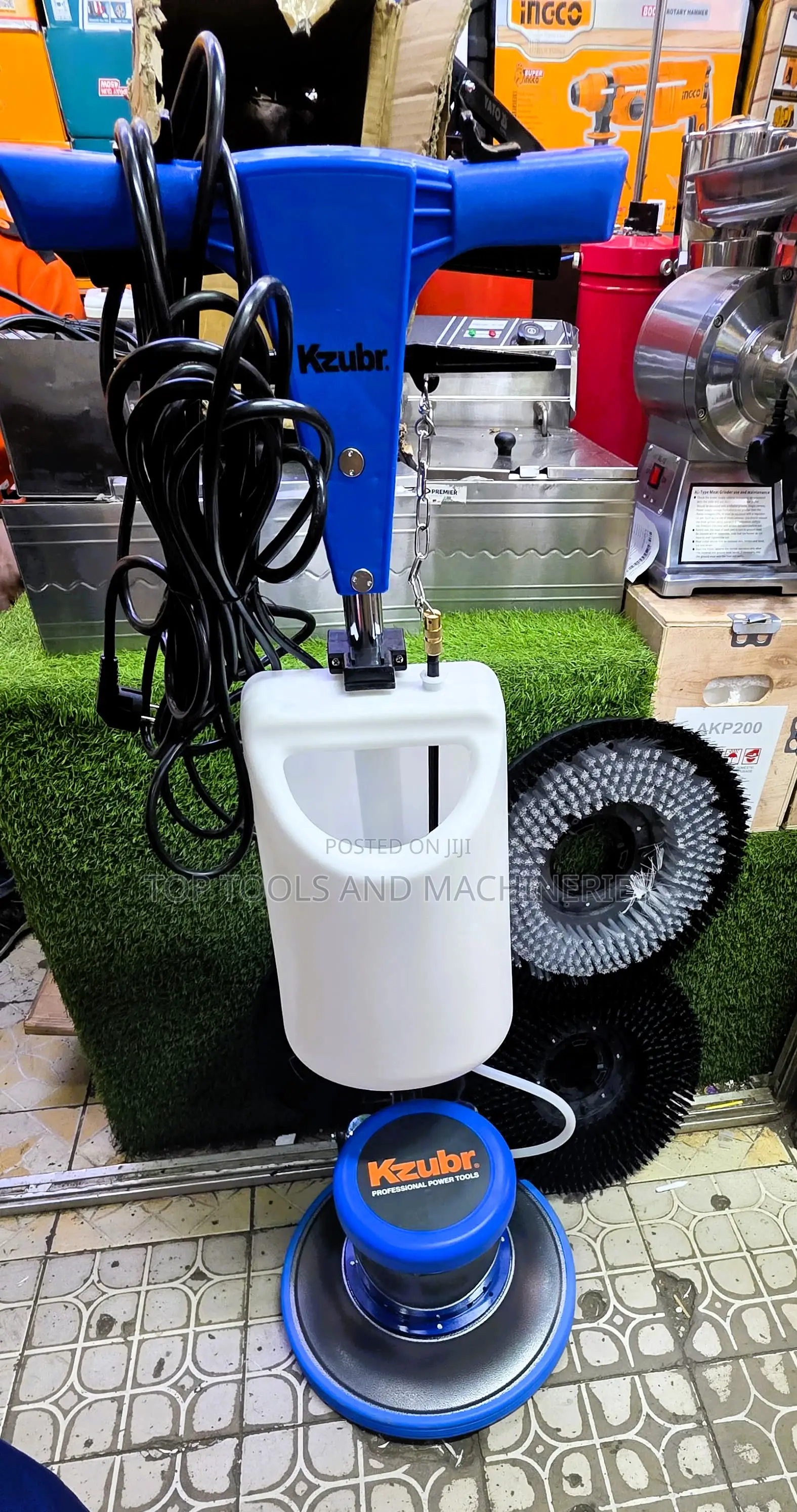Kzubr Three in One Floor Scrubber 1100watts Has 3 Brushes