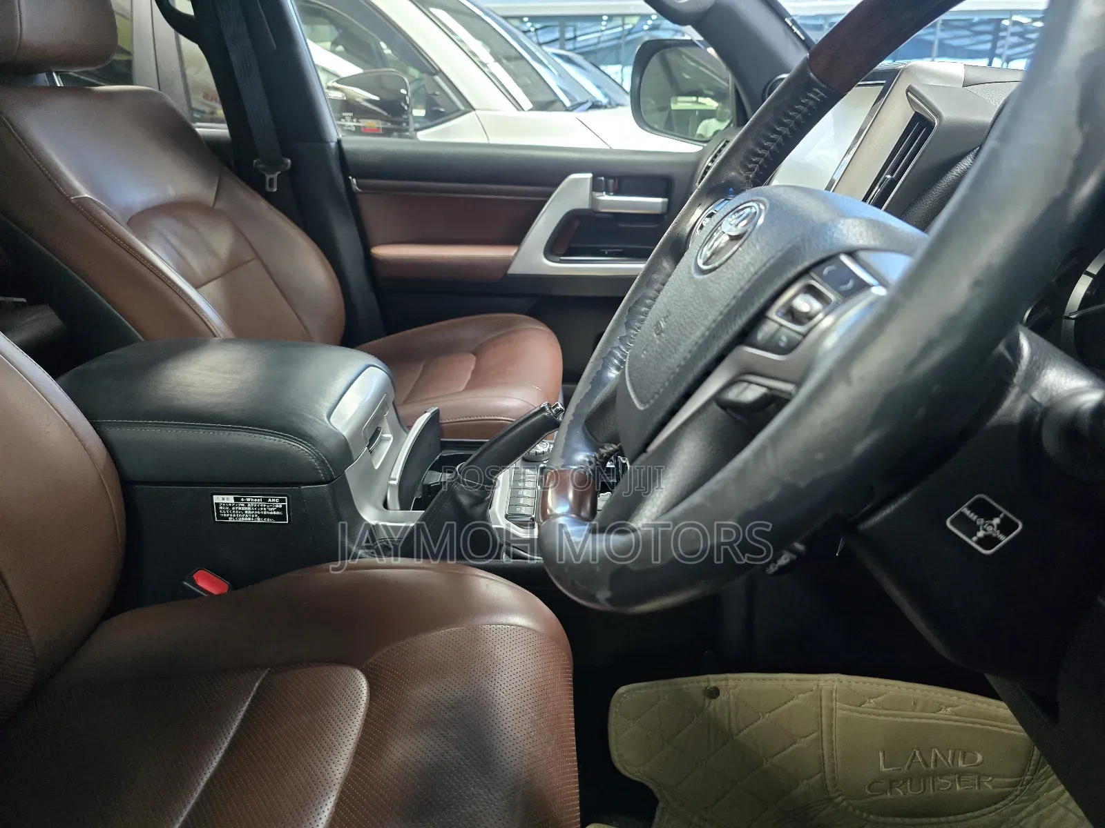 Toyota Land Cruiser 2018 White