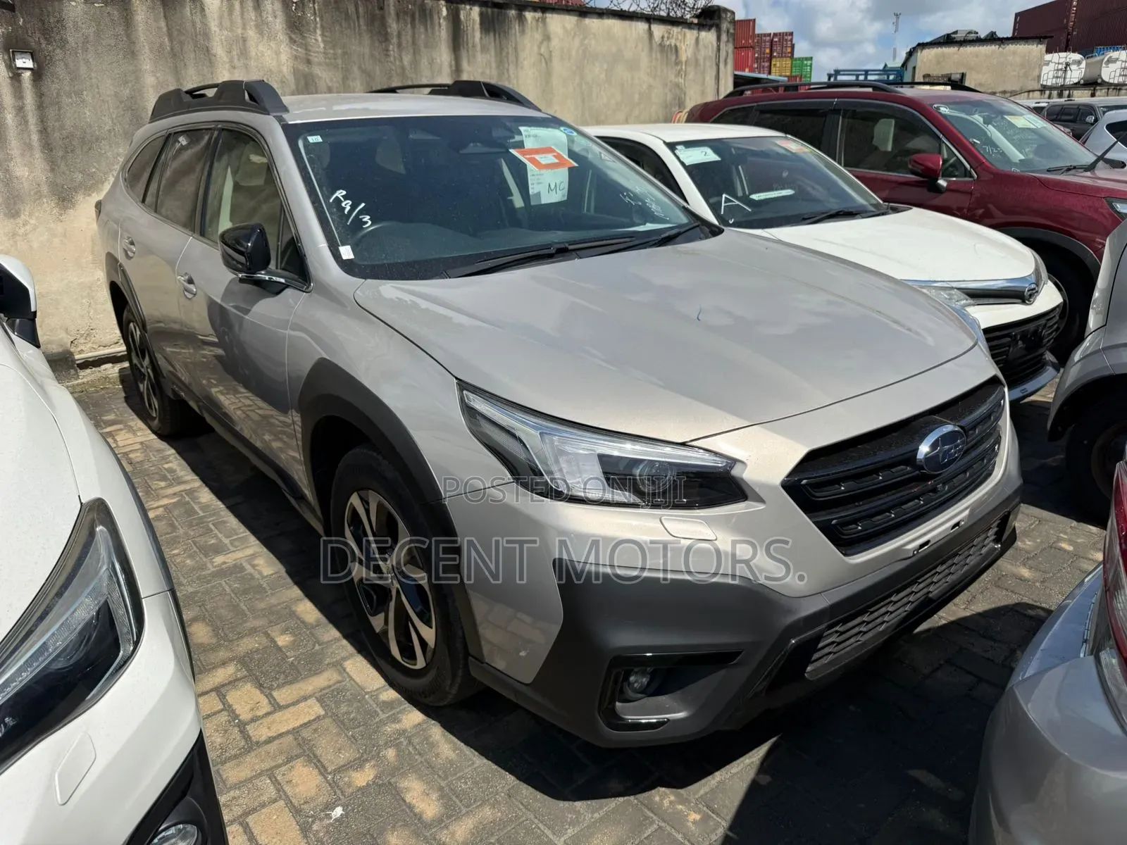 Subaru Outback 2023 Gray